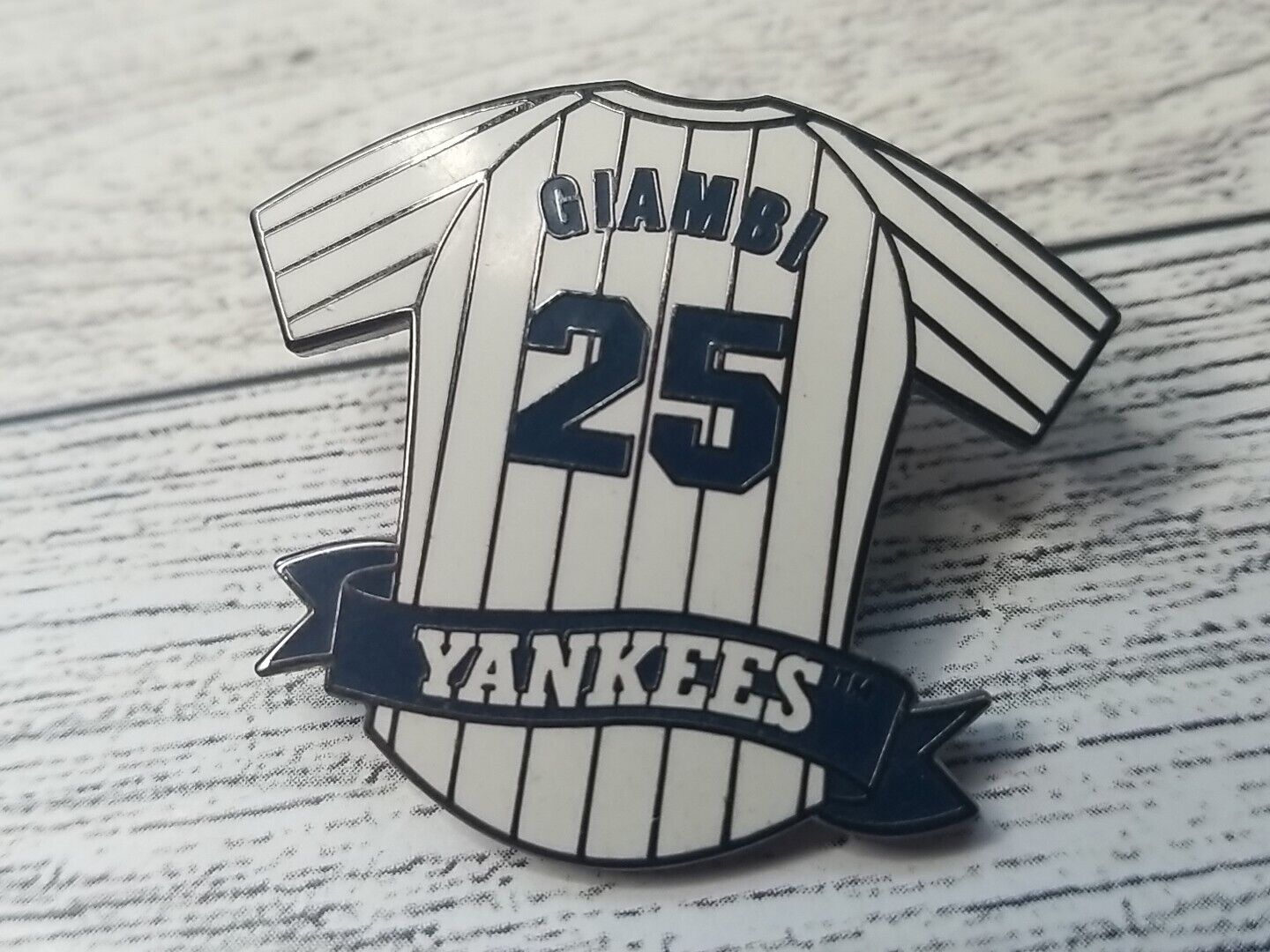 New York Yankees Jason Giambi #25 Player Collectible Lapel Hat Pin MLB Baseball