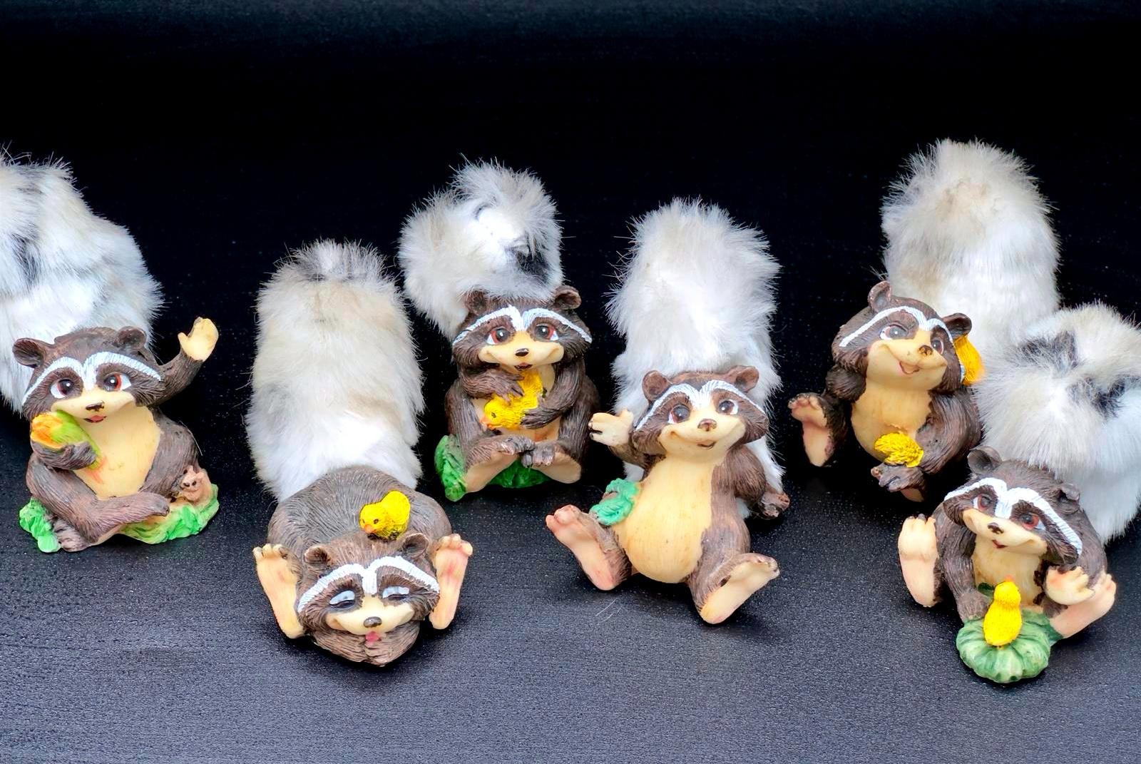 RARE Vintage Collectible Raccoon Figurines Set – HTF Christmas Gift