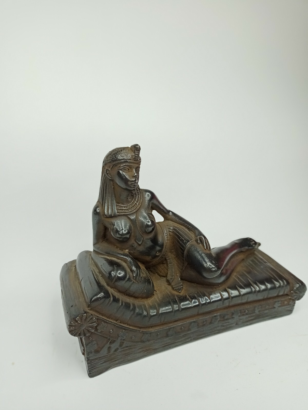 Unique ANCIENT EGYPTIAN ANTIQUE STATUE Queen Cleopatra on Sea Scarab Protection Unique ANCIENT EGYPTIAN ANTIQUE STATUE Queen Cleopatra on Sea Scarab Protection