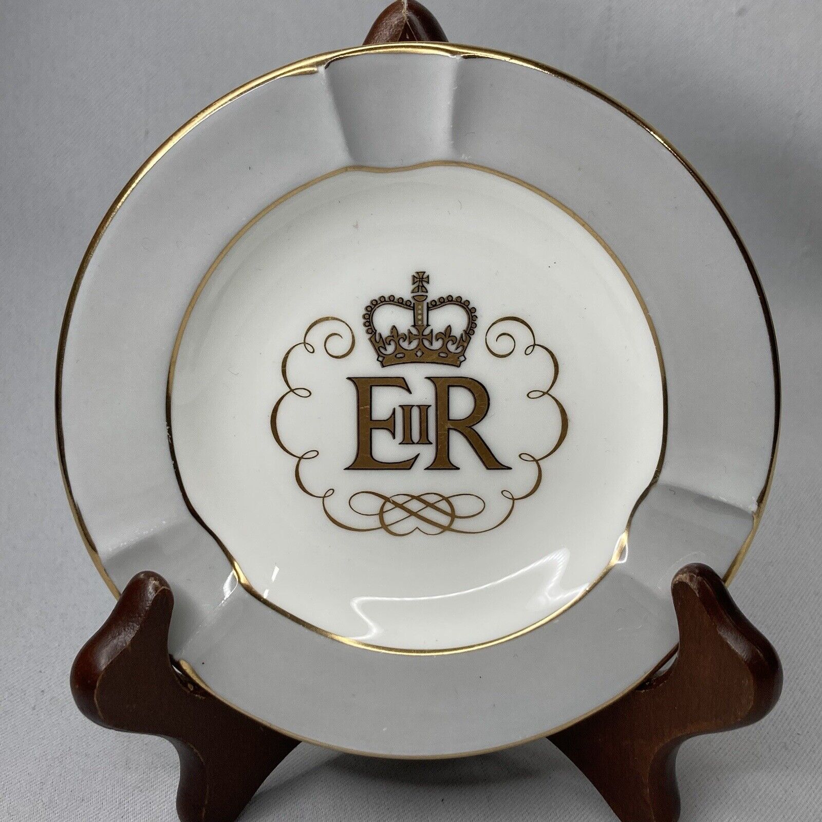 Rare Vintage Wedgwood Queen Elizabeth II Coronation Bone China Ashtray