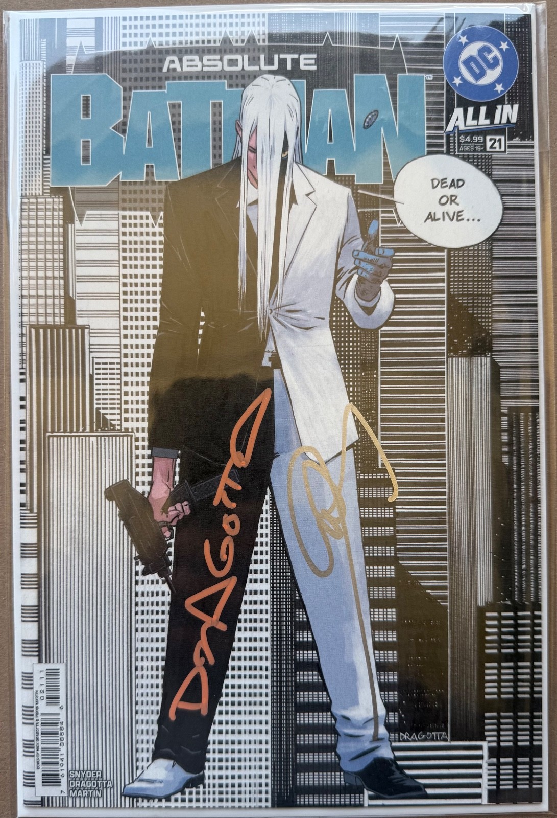 Absolute Batman #21 Cover A 1st Print 2x signed Dragotta & Snyder w/COA Absolute Batman #21 Cover A 1st Print 2x signed Dragotta & Snyder w/COA