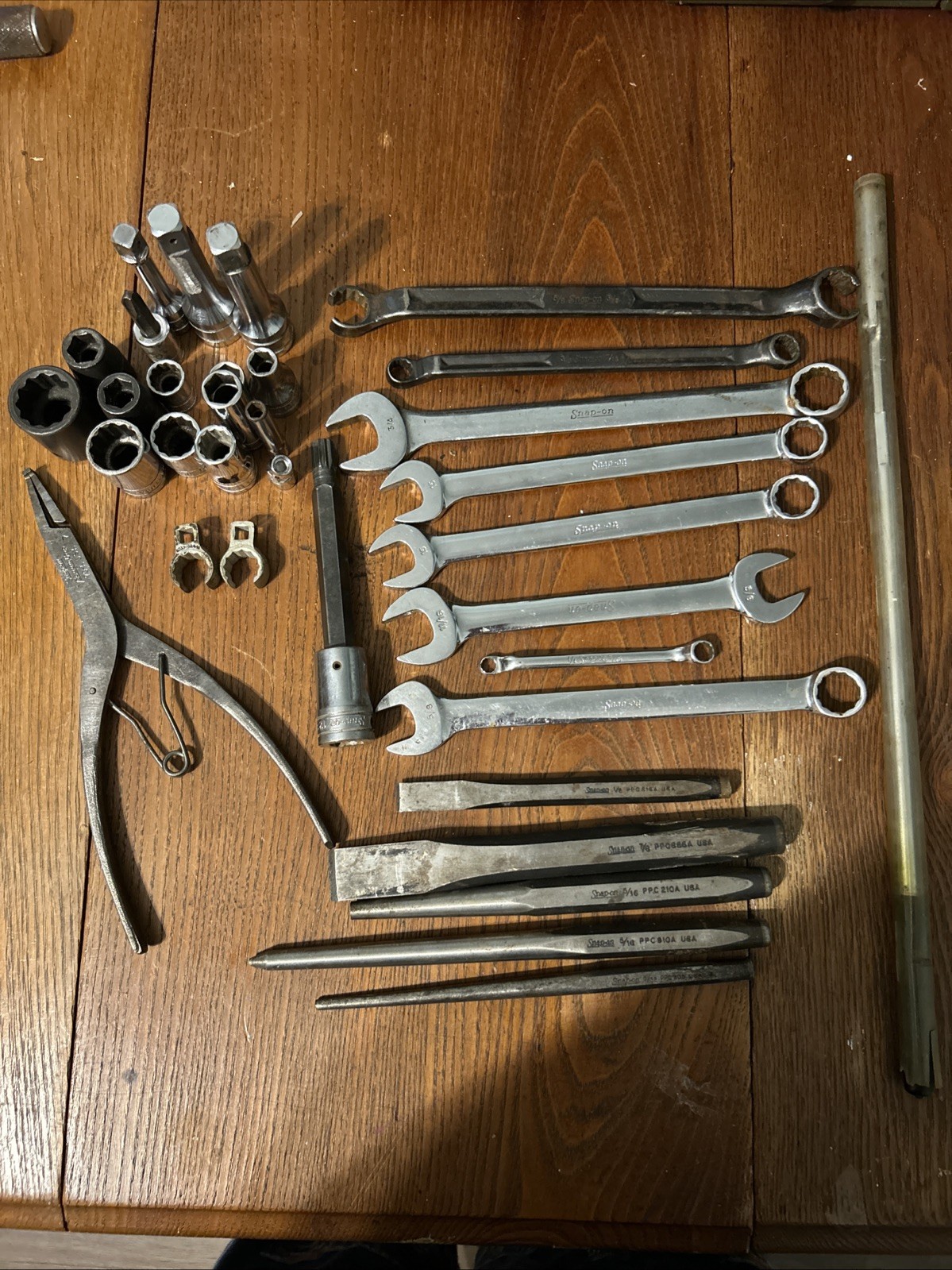 Large Lot Snap On Wrenches Sockets Grippers Punches Chisels Clawfoot Magnet More Large Lot Snap On Wrenches Sockets Grippers Punches Chisels Clawfoot Magnet More