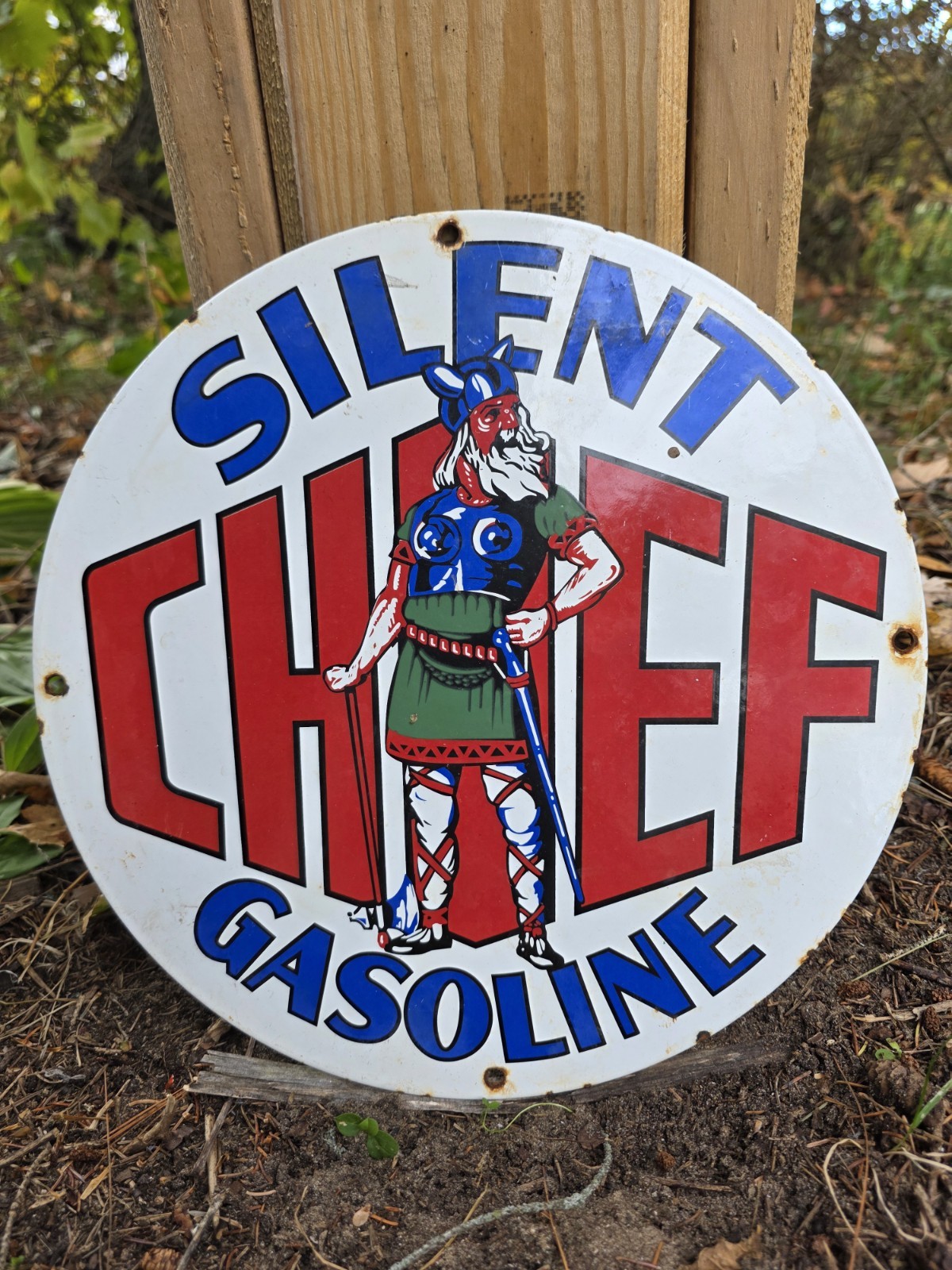 OLD VINTAGE SILENT CHIEF GASOLINE PORCELAIN GAS PUMP HEAVY METAL SIGN 12 OLD VINTAGE SILENT CHIEF GASOLINE PORCELAIN GAS PUMP HEAVY METAL SIGN 12