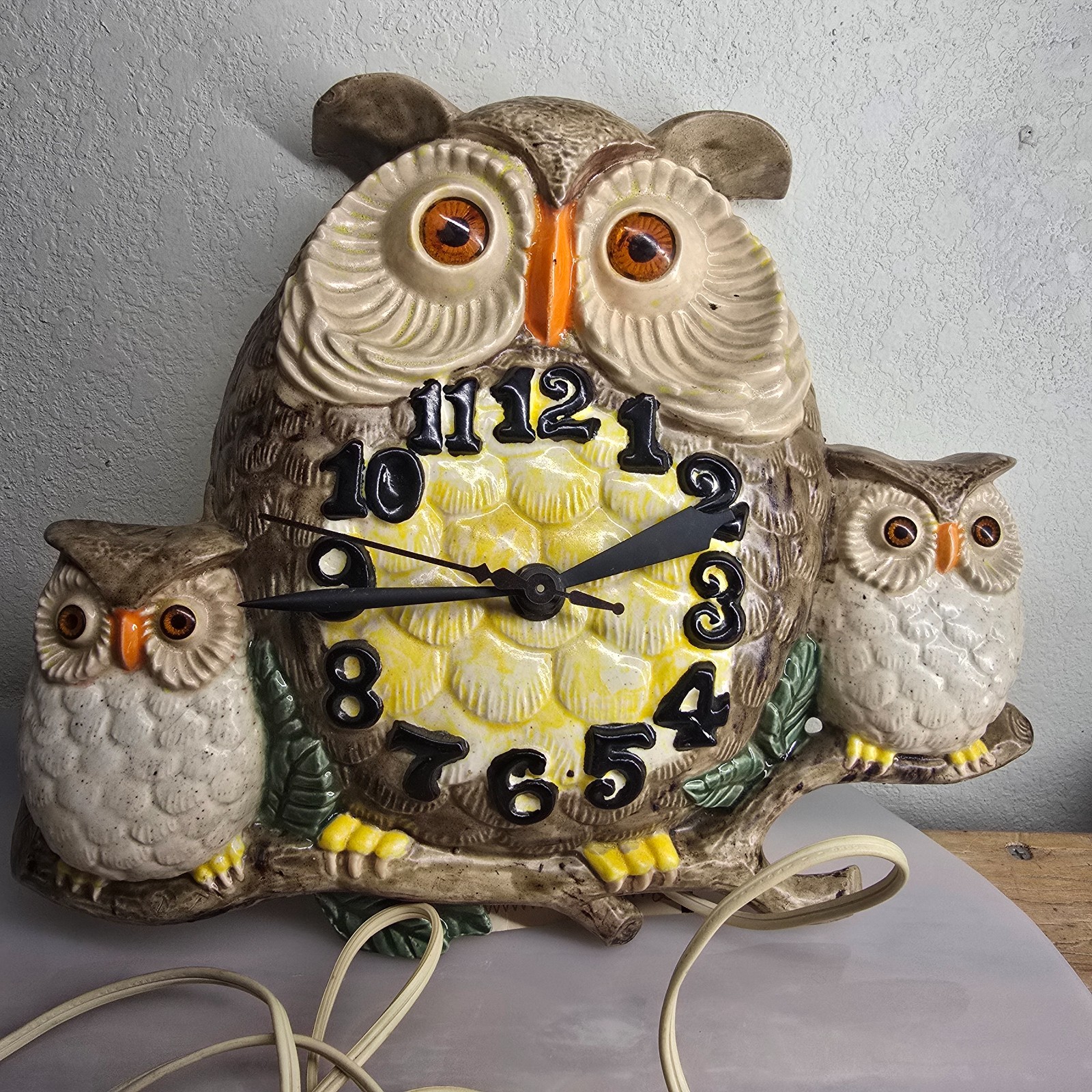 Vintage 1970s Arnel\'s Ceramic Owl Family Wall Clock Vintage 1970s Arnel\'s Ceramic Owl Family Wall Clock