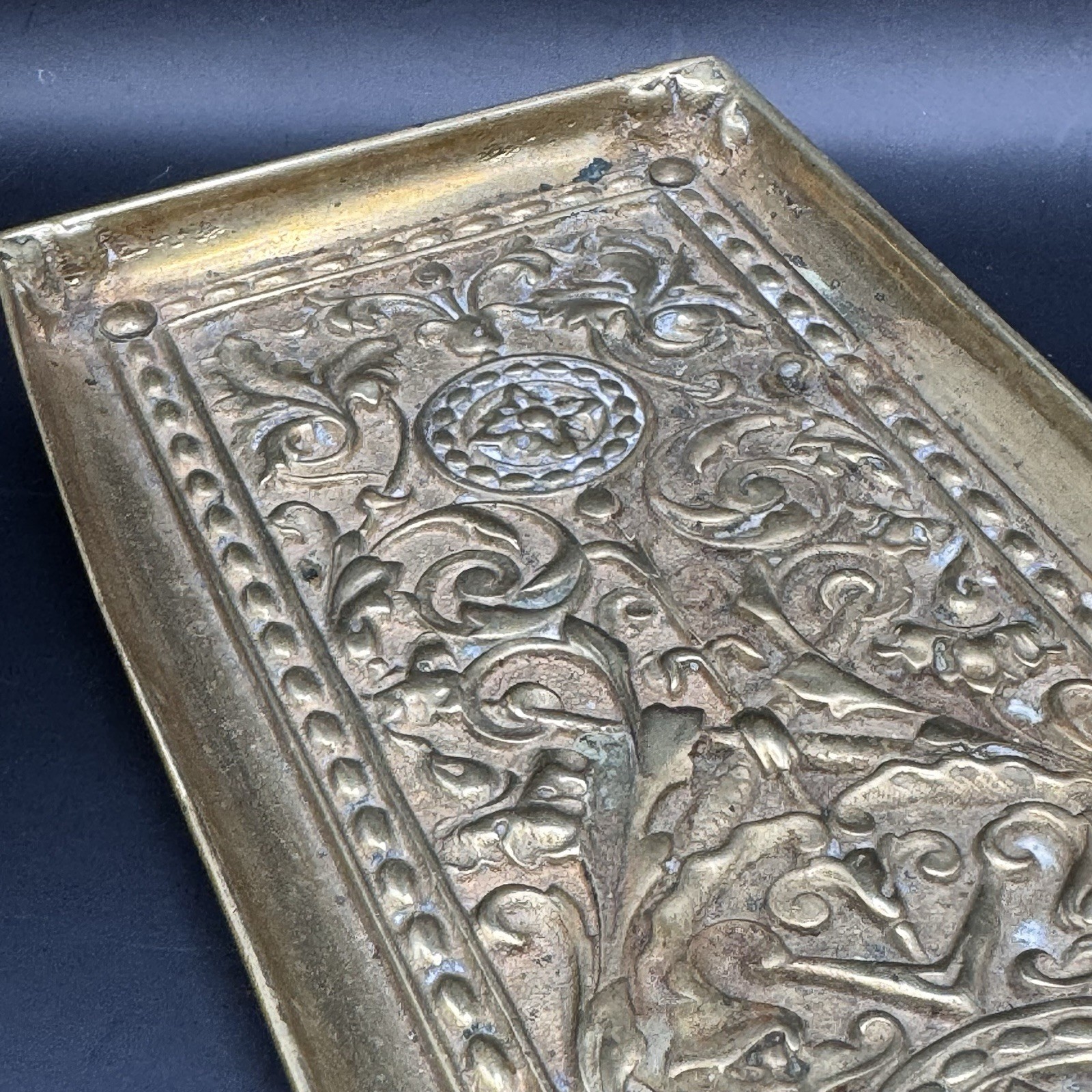 Antique W.T.&S William Tonks & Sons English Brass Card Receiving Footed Tray Antique W.T.&S William Tonks & Sons English Brass Card Receiving Footed Tray
