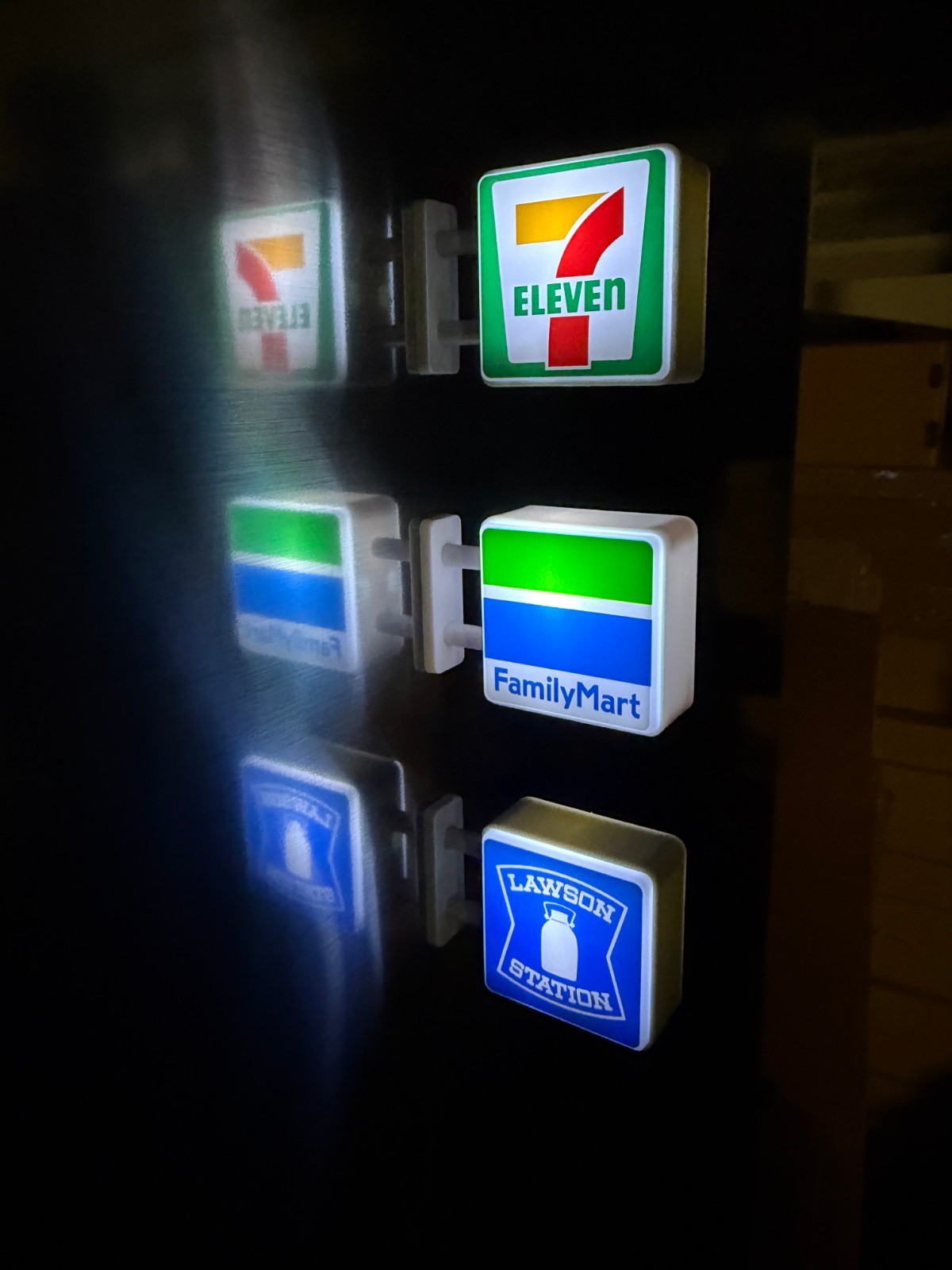 7-Eleven Family Mart Lawson LED Light Magnet Convenience Store Sign (Lot Of 3) 7-Eleven Family Mart Lawson LED Light Magnet Convenience Store Sign (Lot Of 3)