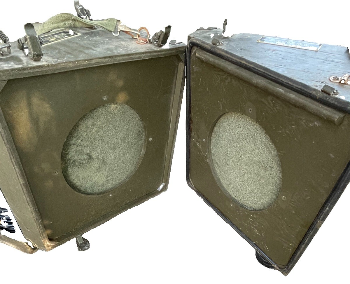 US Army Signal Corps LS-148A/U Pair Military Speakers PA Loudspeakers Vietnam