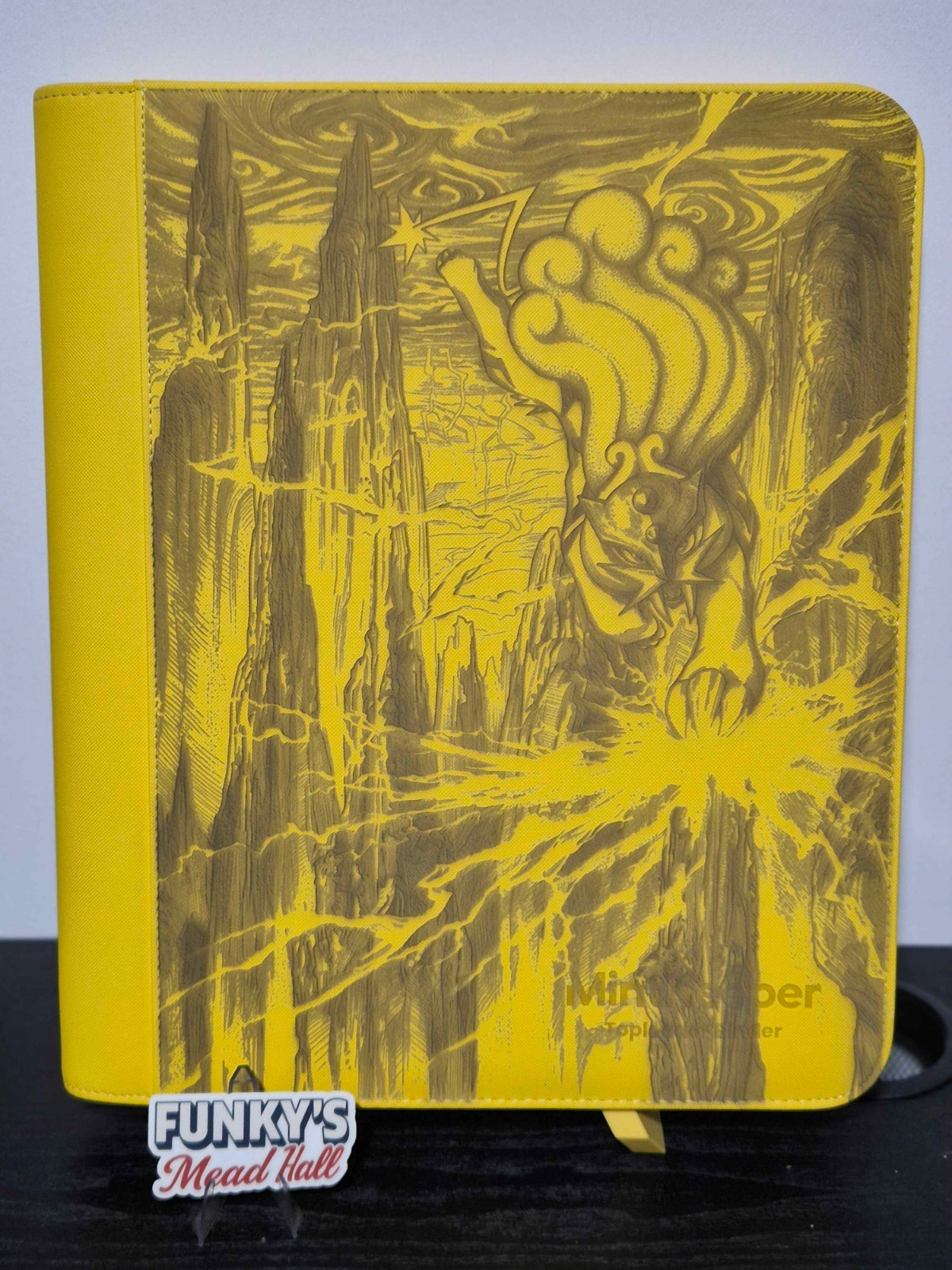 Mintkeeper - 9 Pocket Top Loader Binder - Yellow -  Raikou EX 108/076 Art