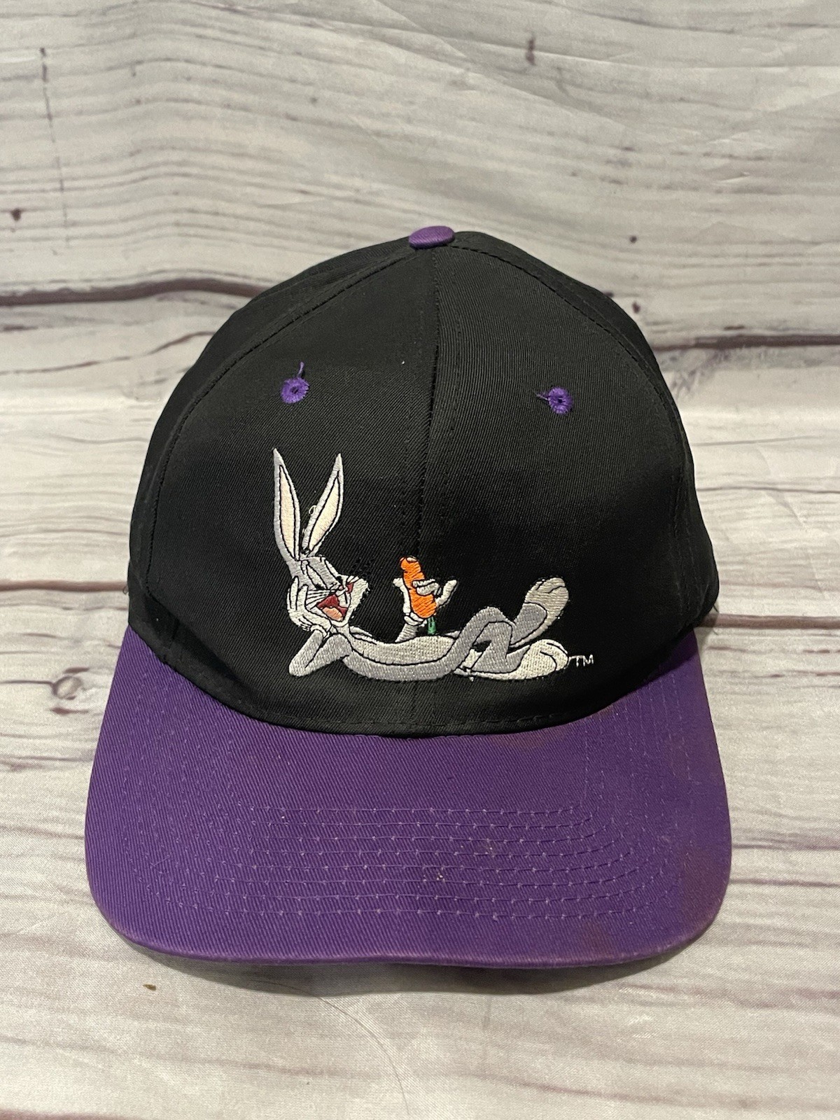 Vintage 1993 Looney Tunes Bugs Bunny Black Purple Snapback Adjustable Cap Hat Vintage 1993 Looney Tunes Bugs Bunny Black Purple Snapback Adjustable Cap Hat