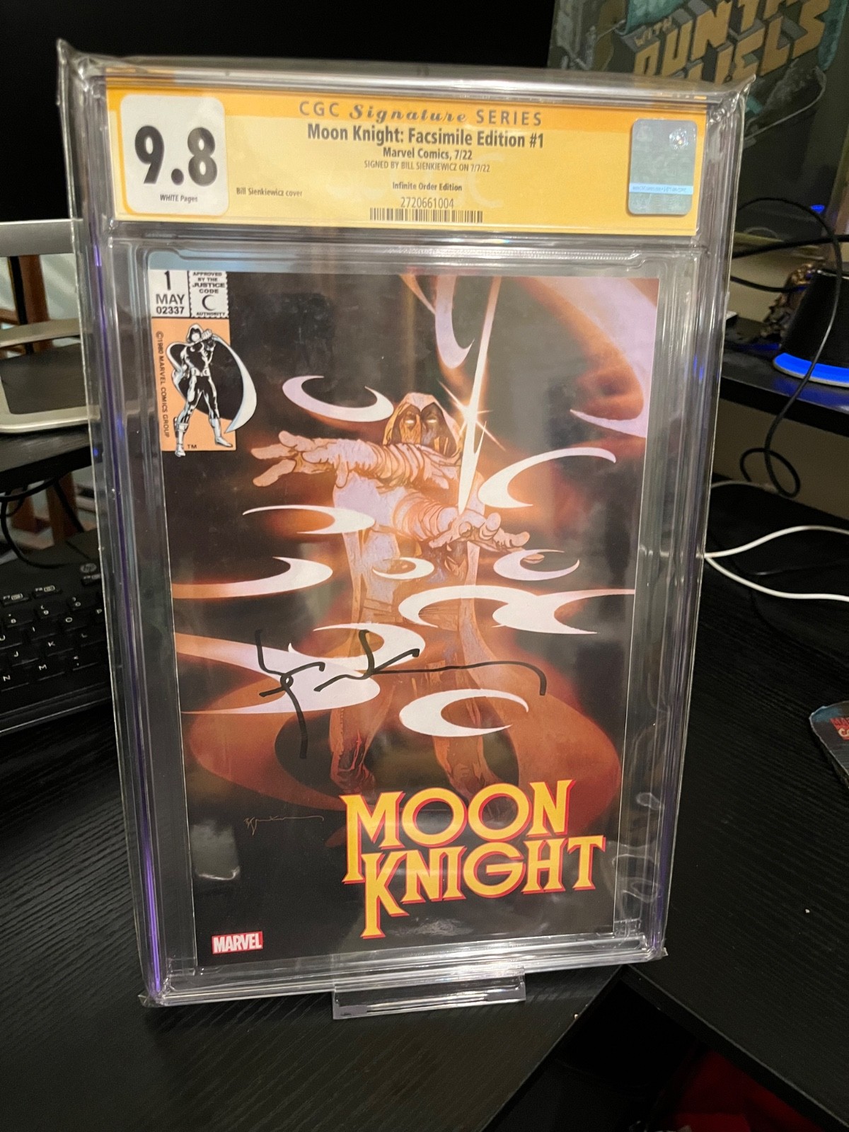 Moon Knight Facsimile #1 CGC 9.8 SS Bill Sienkiewicz Signed Infinite Order