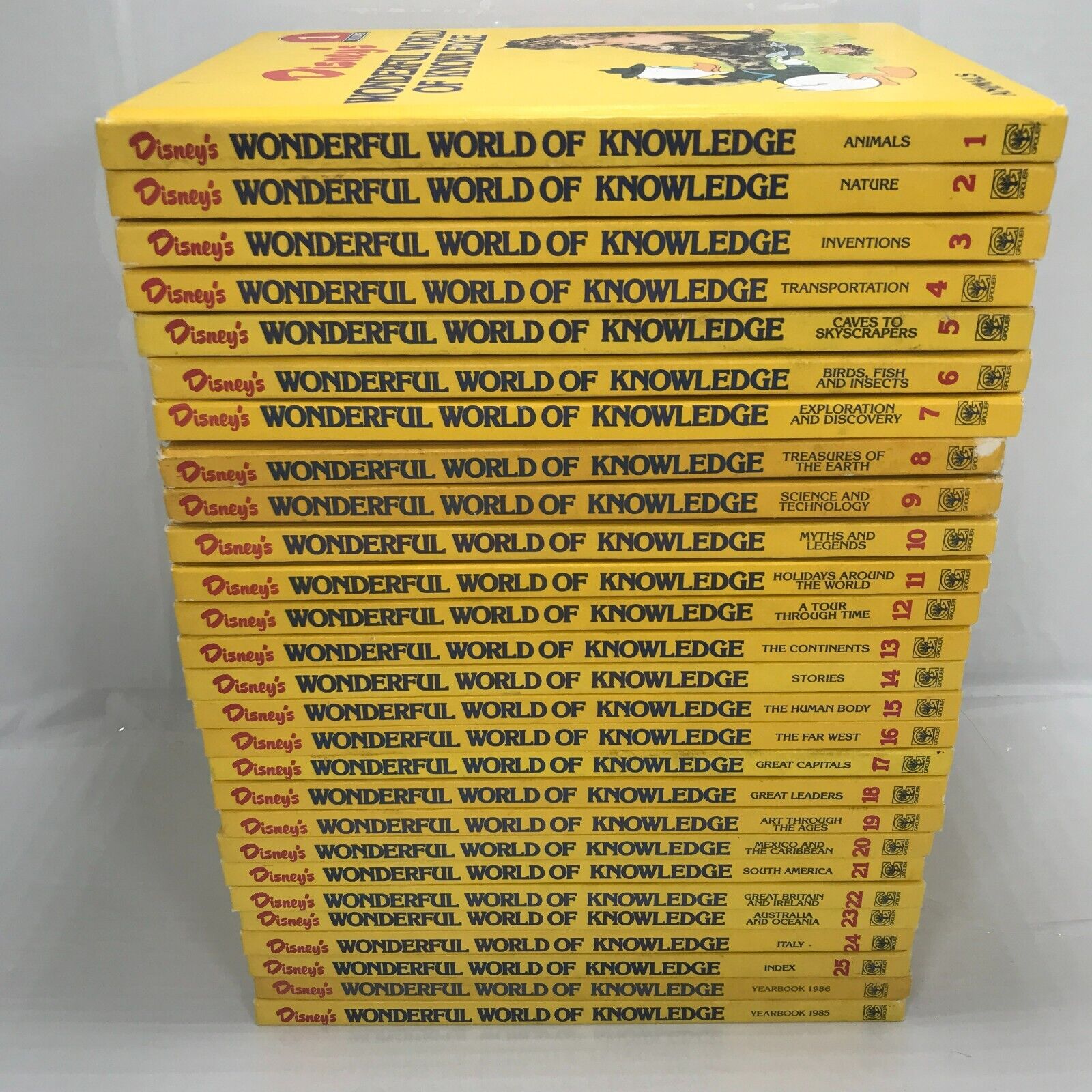 Vintage 1982 Disney’s Wonderful World of Knowledge Complete Set 1-25 +2 Yearbook