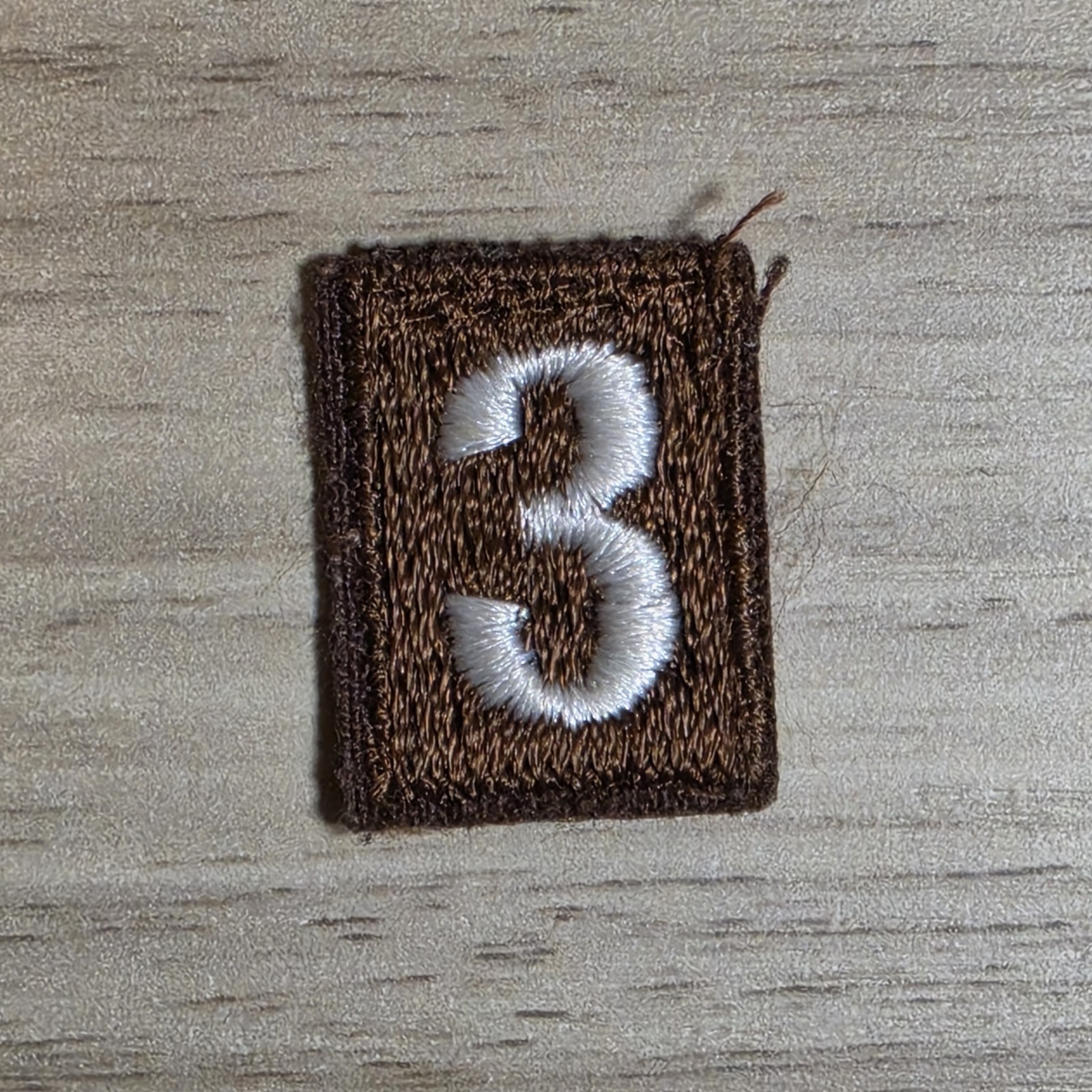 Brownie Single Troop ID Number 3 Three Girl Scout Patch 1990s 90s Vtg USED