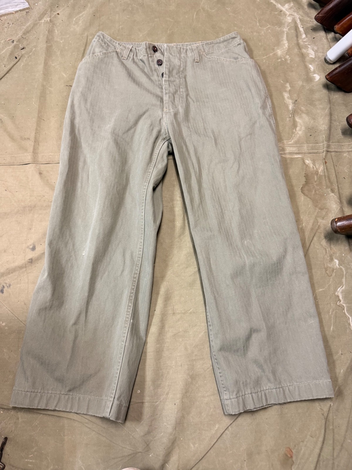 WWII US USMC MARINE P1941 P41 COMBAT FIELD HBT TROUSERS-LARGE, AT THE FRONT WWII US USMC MARINE P1941 P41 COMBAT FIELD HBT TROUSERS-LARGE, AT THE FRONT