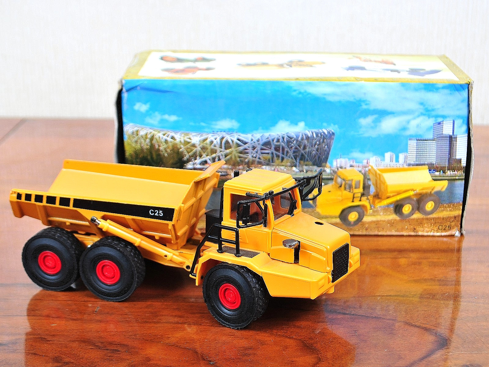 RAR vintage fully functional new in box gas Lighter in the shape of Dump Truck RAR vintage fully functional new in box gas Lighter in the shape of Dump Truck