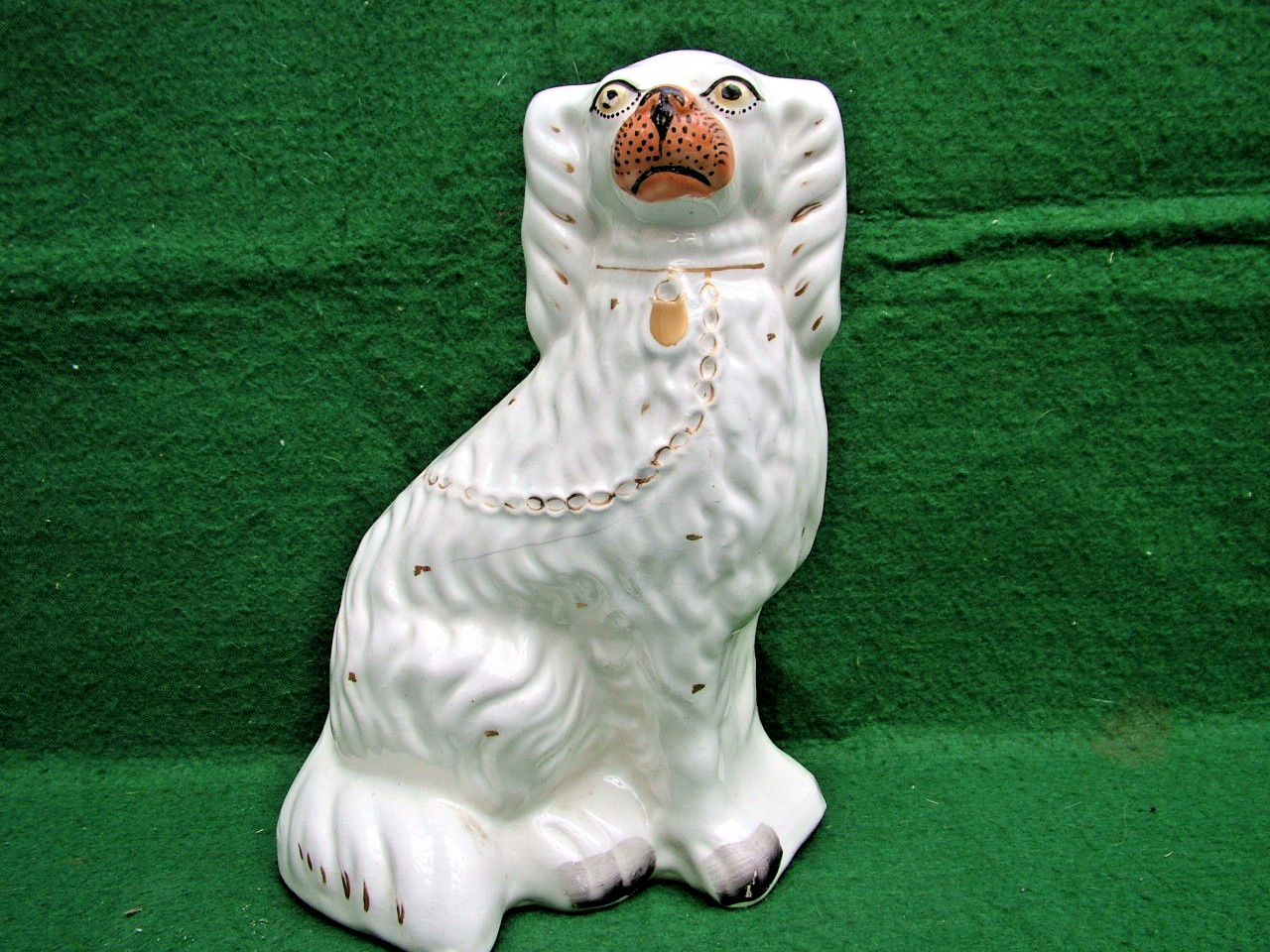 ORIGINAL C19th STAFFORDSHIRE (SPANIEL) DOG in EXCELLENT CONDITION ORIGINAL C19th STAFFORDSHIRE (SPANIEL) DOG in EXCELLENT CONDITION