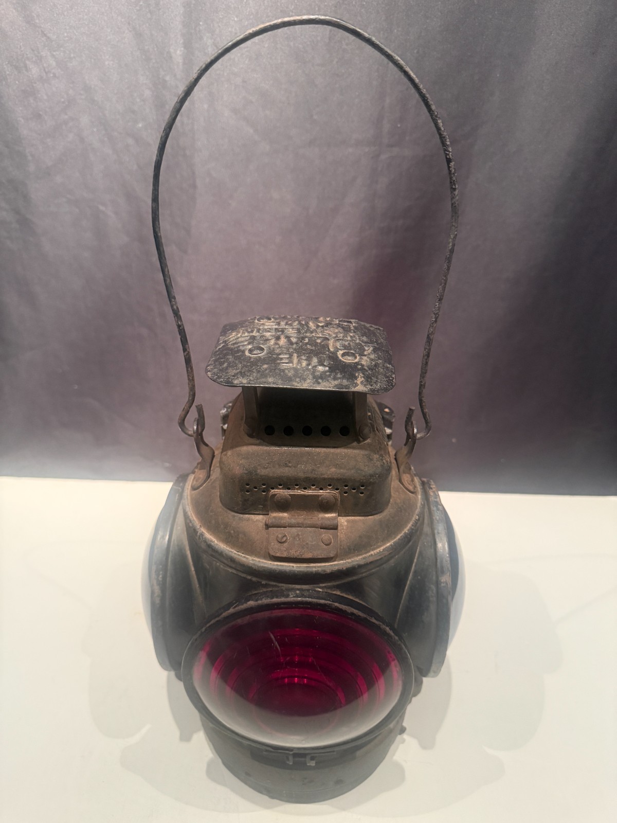 Vtg ADLAKE Chicago Non Sweating Railroad Lantern 3Way Switch RR Train Light Lamp Vtg ADLAKE Chicago Non Sweating Railroad Lantern 3Way Switch RR Train Light Lamp