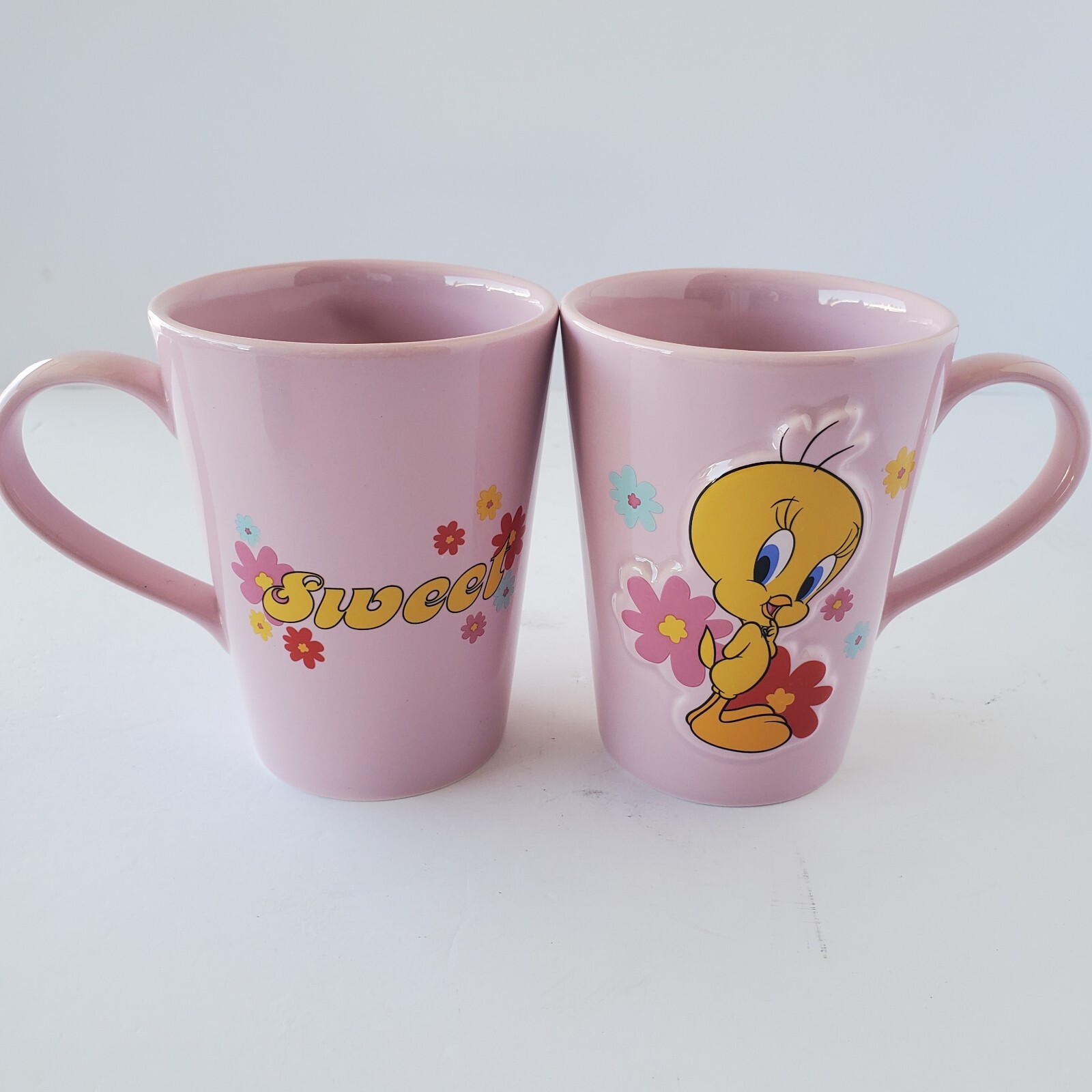 2 Identical Tweety Bird Mug 3D Embossed Looney Tunes Warner Bros Pink coffee cup