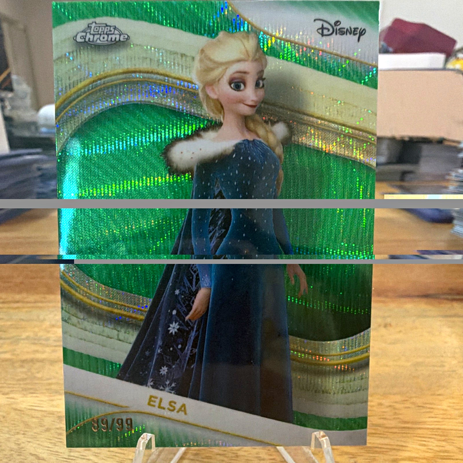 Elsa - 2025 Topps Chrome Disney Frozen #111 Green 39/99 Elsa - 2025 Topps Chrome Disney Frozen #111 Green 39/99