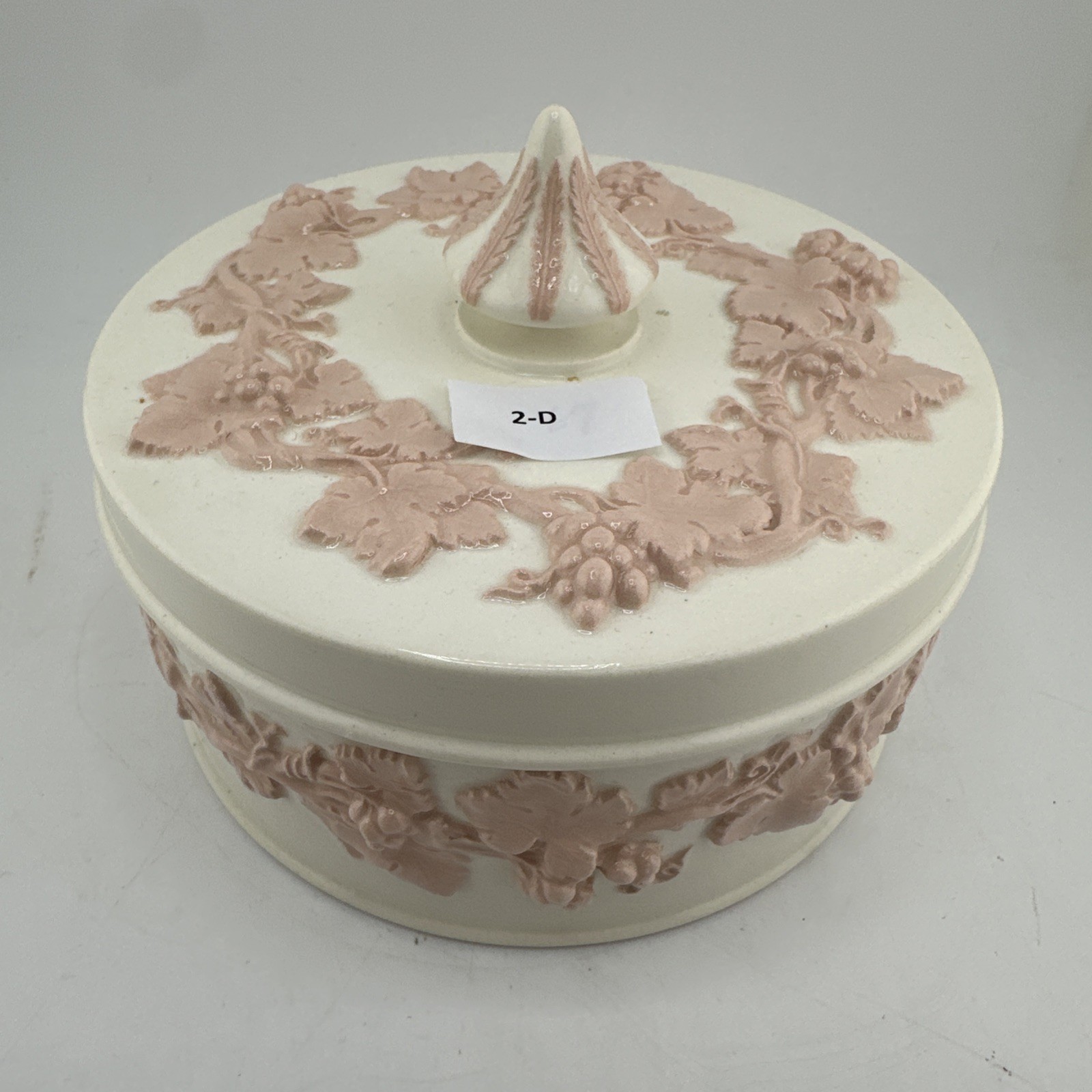 Wedgwood Embossed Queensware Pink on Cream Lidded Candy Trinket Dish 