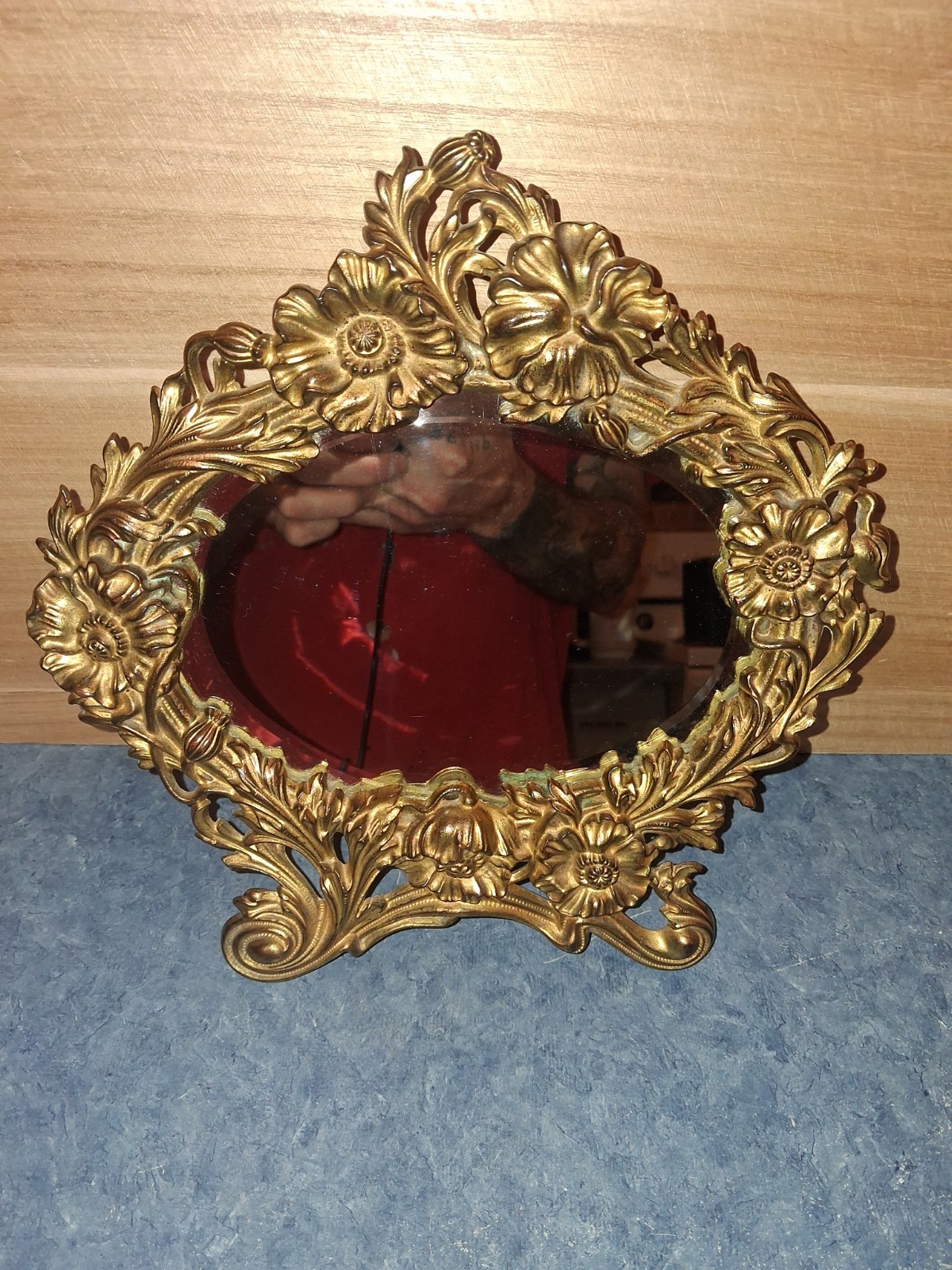 Antq Art Nouveau Tabletop Vanity Mirror Ornate Floral Gold Gilt #553-10.5×10.75 Antq Art Nouveau Tabletop Vanity Mirror Ornate Floral Gold Gilt #553-10.5×10.75