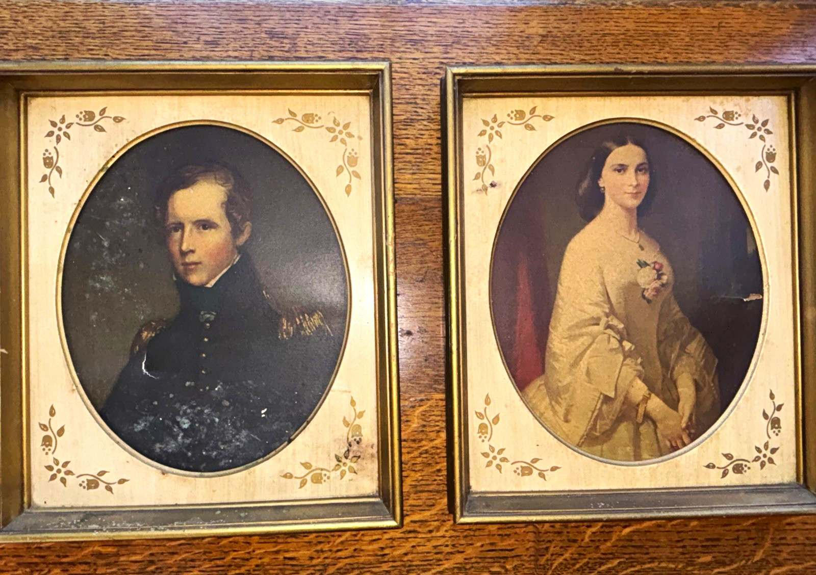 Antique Victorian Portrait Prints Pair Companion Man Woman Gold Gilt Oval Frames Antique Victorian Portrait Prints Pair Companion Man Woman Gold Gilt Oval Frames