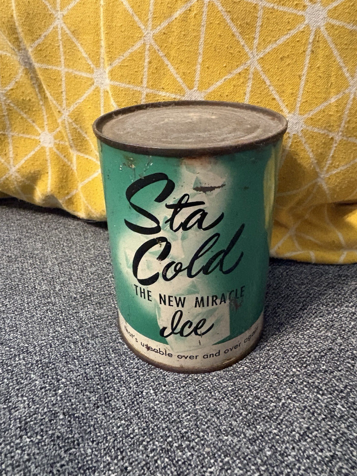 Vintage Canned Sta Cold Miracle Ice Metal Can advertising Rare Green Vintage Canned Sta Cold Miracle Ice Metal Can advertising Rare Green