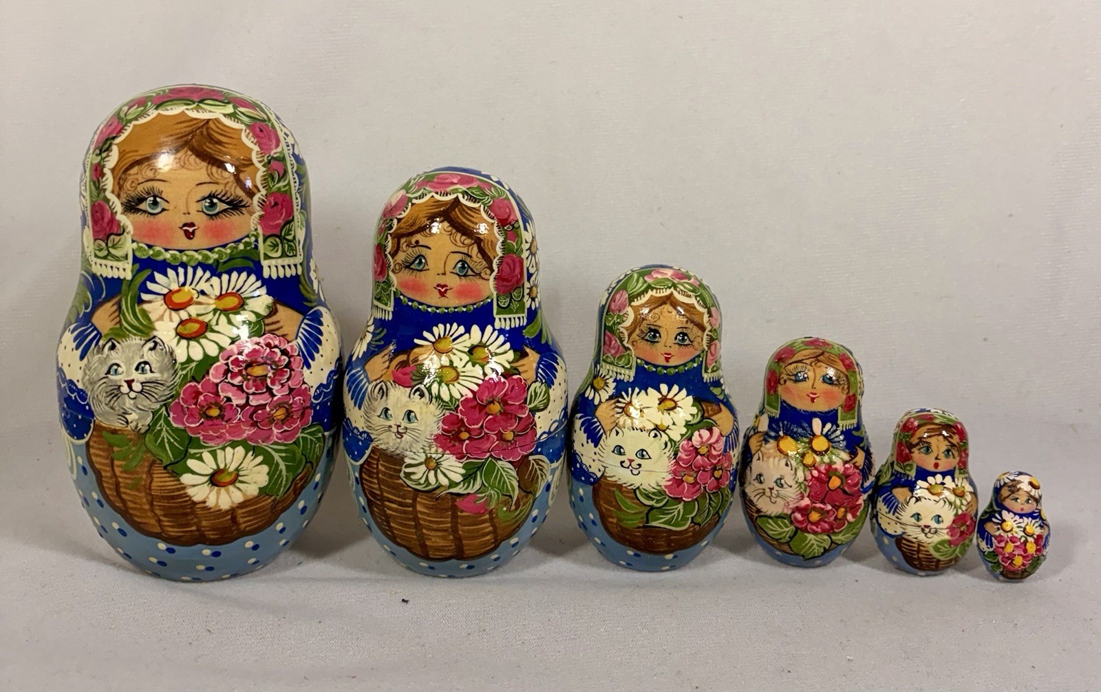 6 pcs Russian Nesting Doll - Matryoshka KITTY