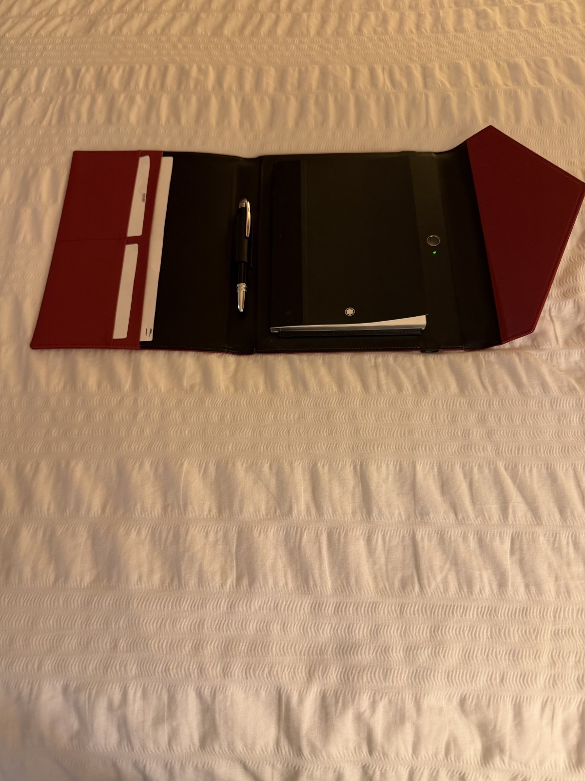 Montblanc Augmented Paper, Red Case Color, Excellent condition, Starwalker Pen