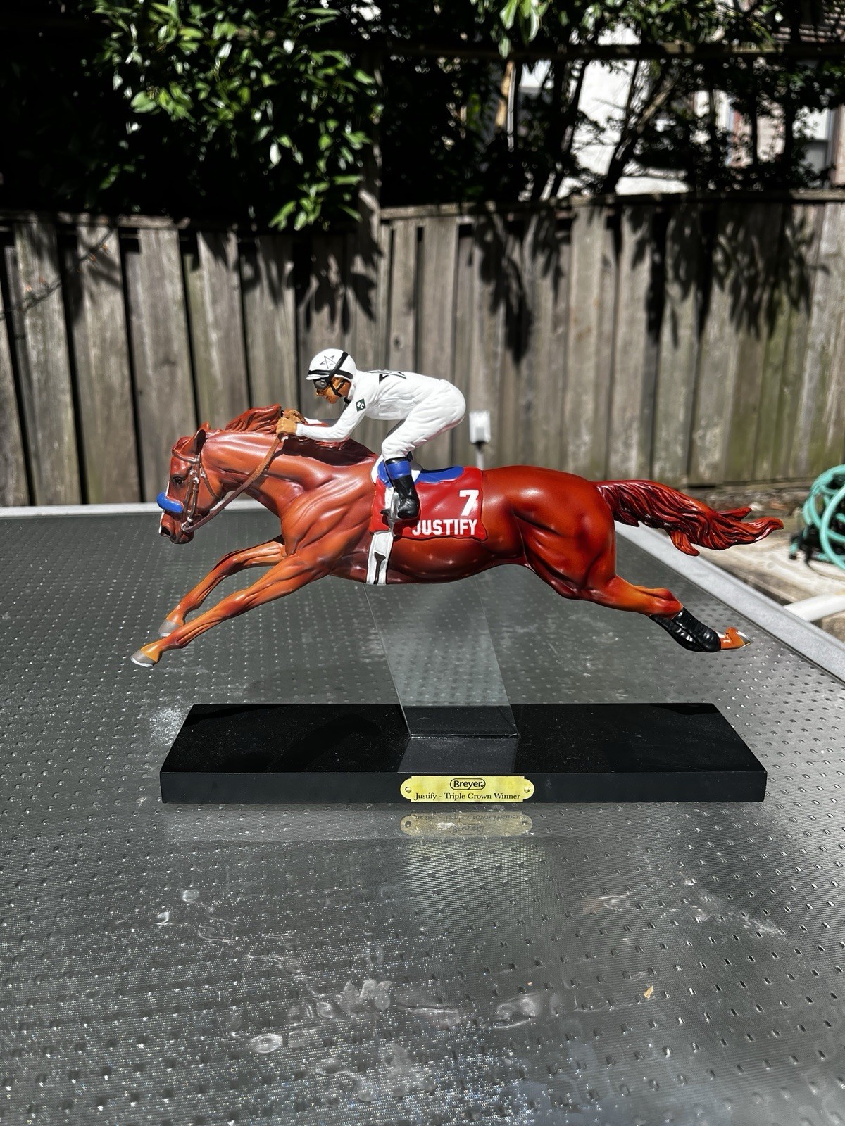 Breyer Justify 9304 Limited Resin Edition Triple Crown Jockey Mike Smith NIB \'19