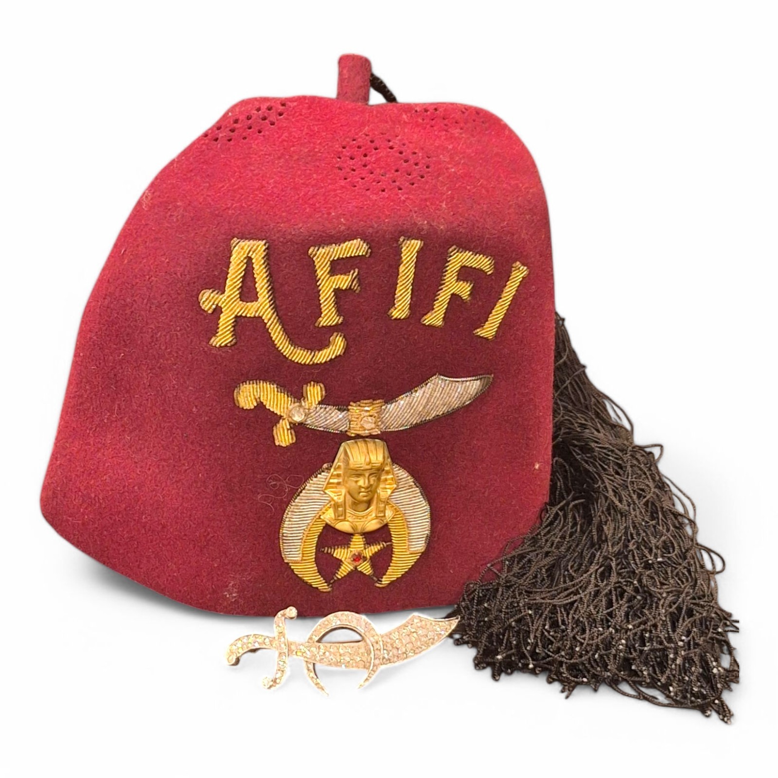 Vtg Afifi RED FEZ HAT Tacoma Washington MASONIC FREEMASONRY SHRINER & Brooch Vtg Afifi RED FEZ HAT Tacoma Washington MASONIC FREEMASONRY SHRINER & Brooch