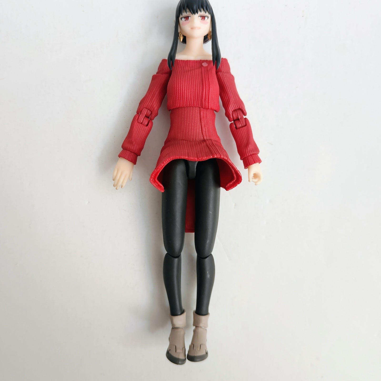 Spy x Family S.H.Figuarts Yor Forger Mother of the Forger Family Pre Owned Spy x Family S.H.Figuarts Yor Forger Mother of the Forger Family Pre Owned