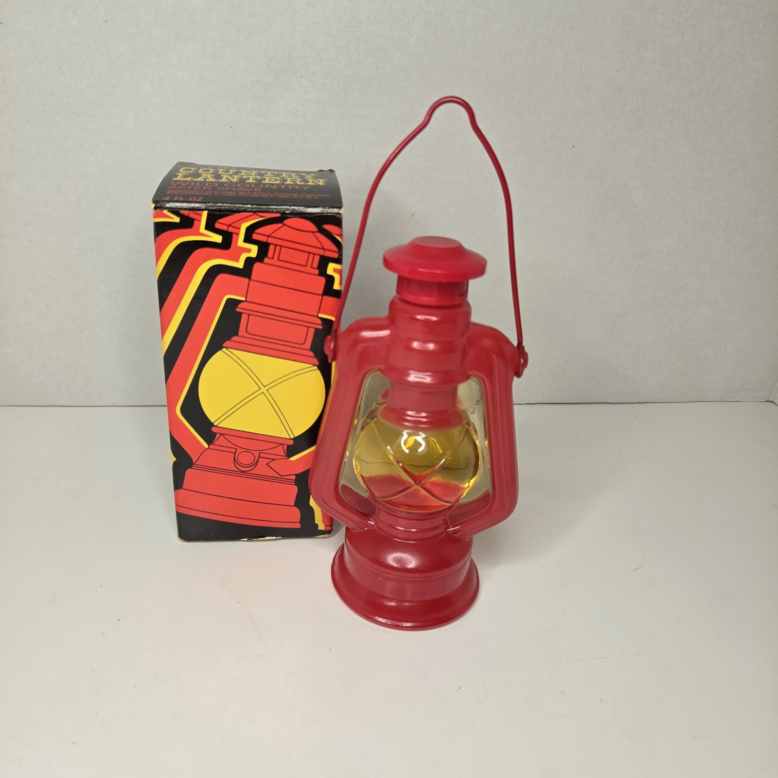 Vintage Avon Country Lantern, Deep Woods After Shave, NIB Vintage Avon Country Lantern, Deep Woods After Shave, NIB