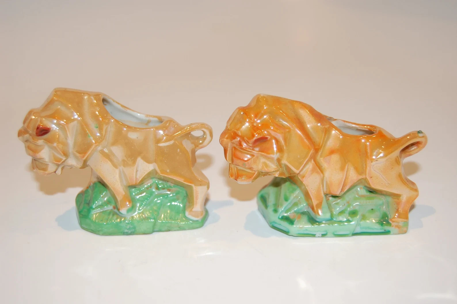 Vintage mid-Century Porcelain Lion Figurine, pin cushion, Made in Japan Vintage mid-Century Porcelain Lion Figurine, pin cushion, Made in Japan