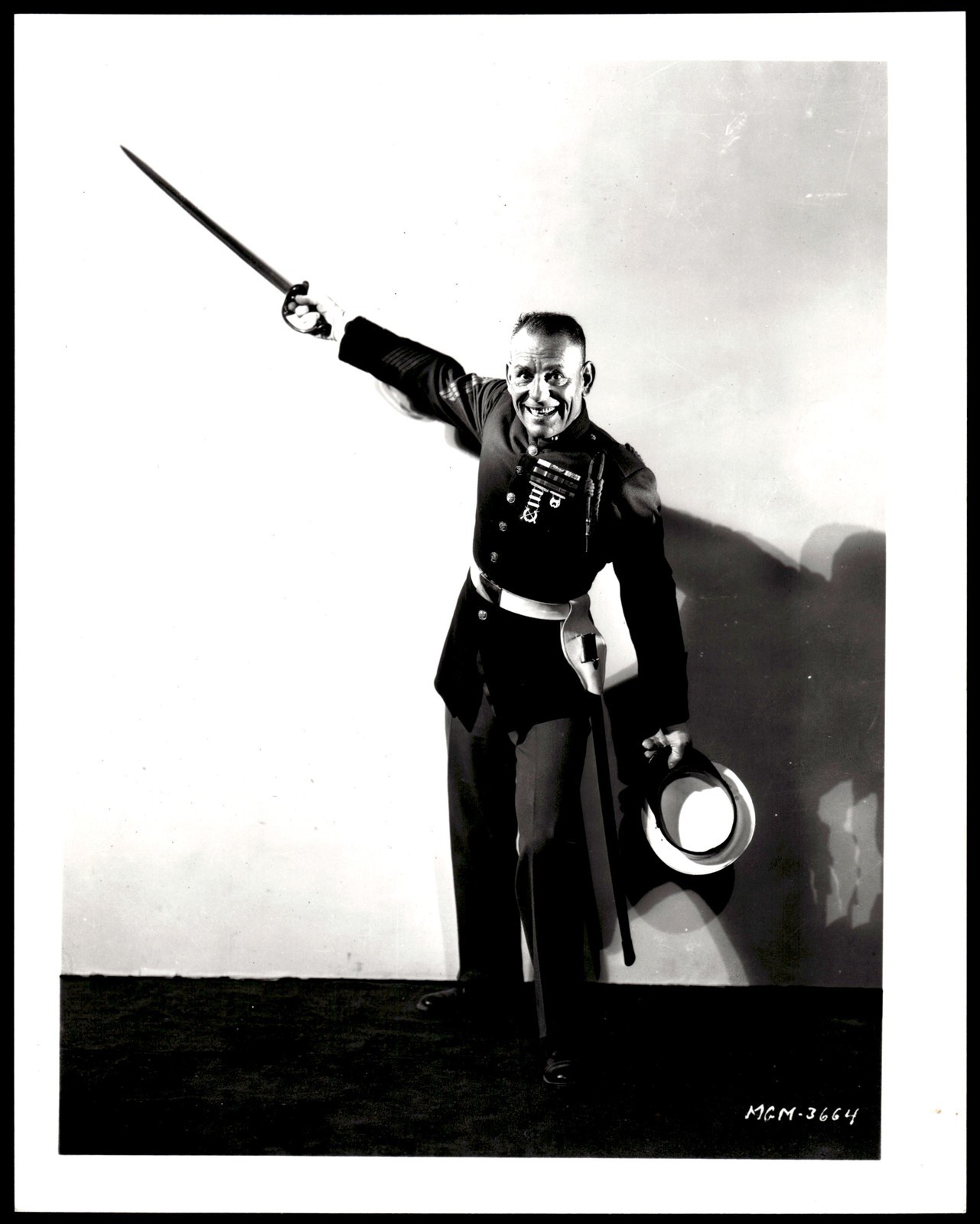 c1926 Lon Chaney Tell It to the Marines 8x10 Vintage Press Photo w/COA *Y5242 c1926 Lon Chaney Tell It to the Marines 8x10 Vintage Press Photo w/COA *Y5242