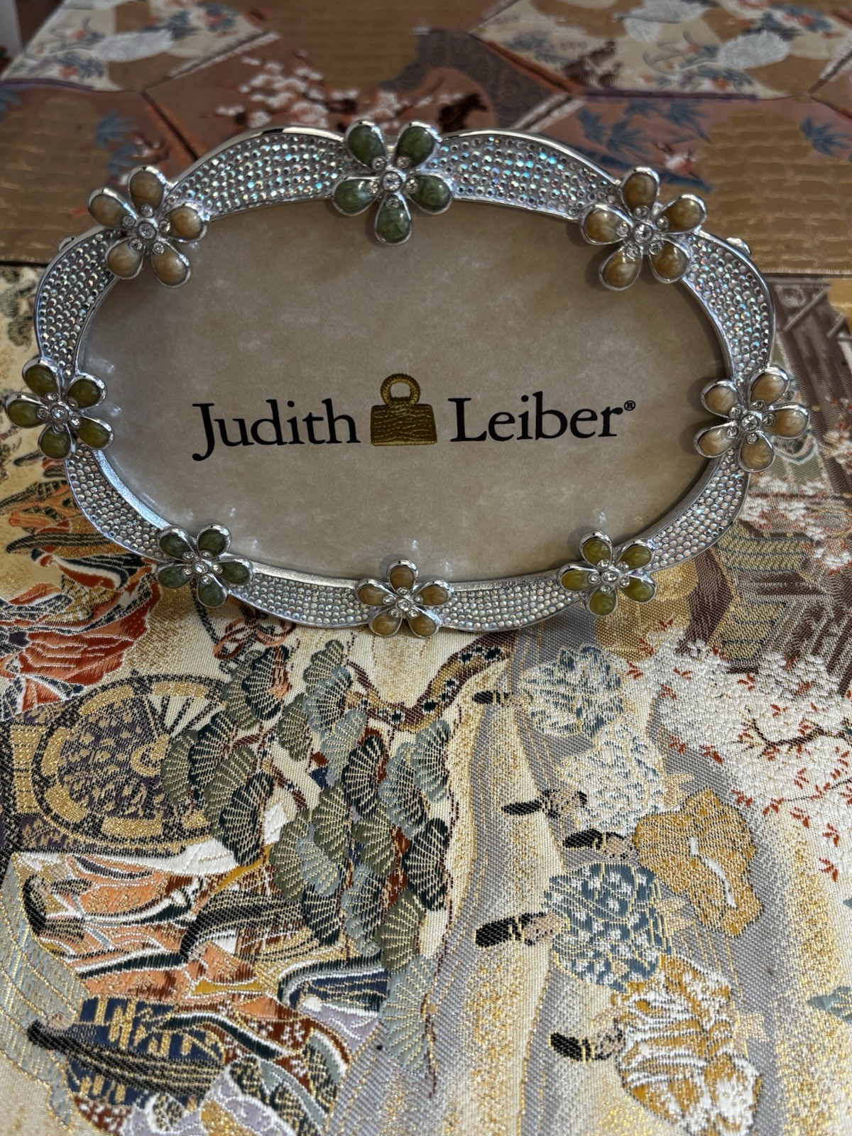 Judith Leiber Silver Tone 6.75x4.75” Photo Frame w/ Rhinestones & Enamel Accents Judith Leiber Silver Tone 6.75x4.75” Photo Frame w/ Rhinestones & Enamel Accents