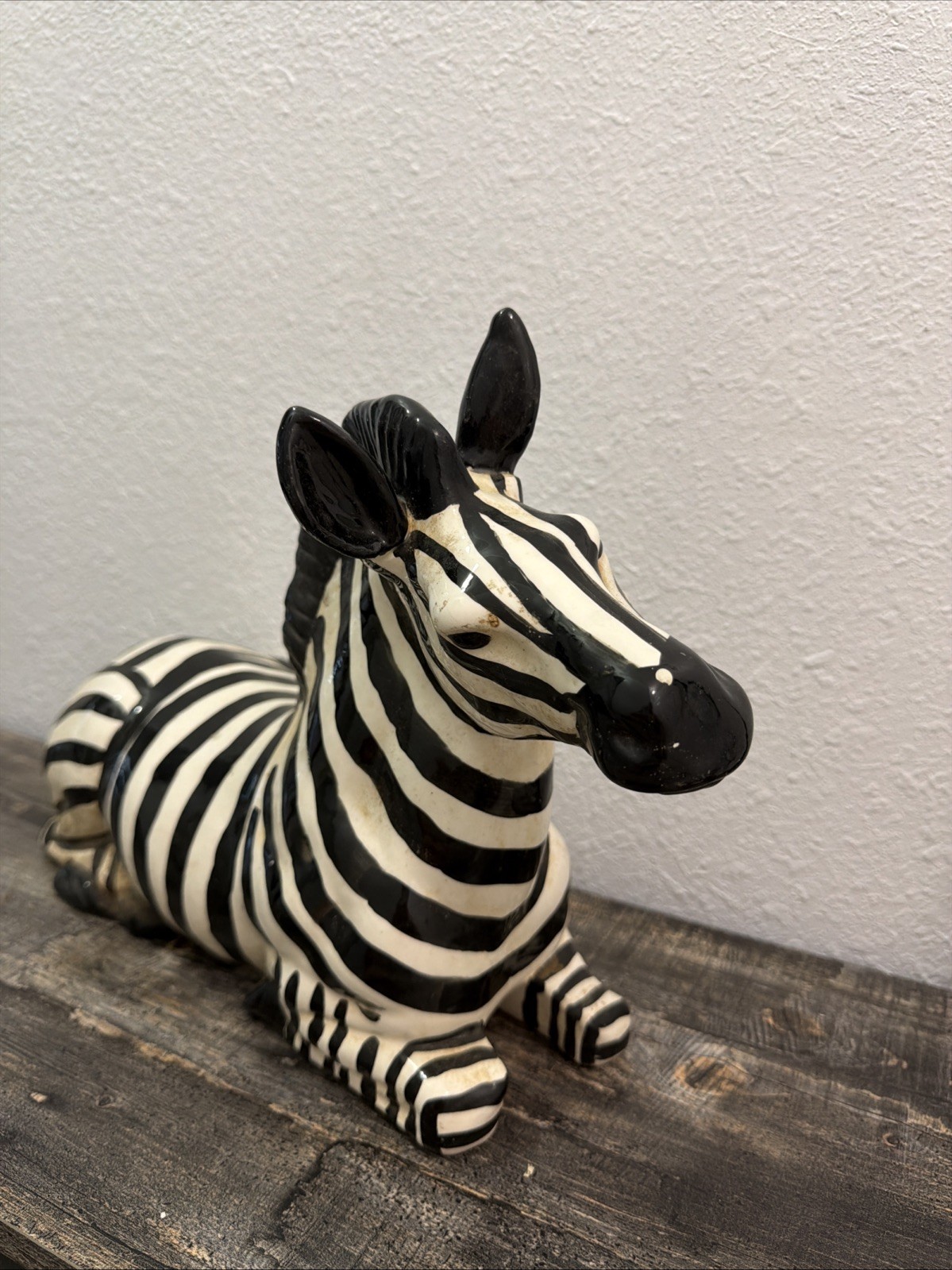 Vintage Italian Ceramic Zebra Statue, Mid-Century Modern Figure, Hand Painted Vintage Italian Ceramic Zebra Statue, Mid-Century Modern Figure, Hand Painted