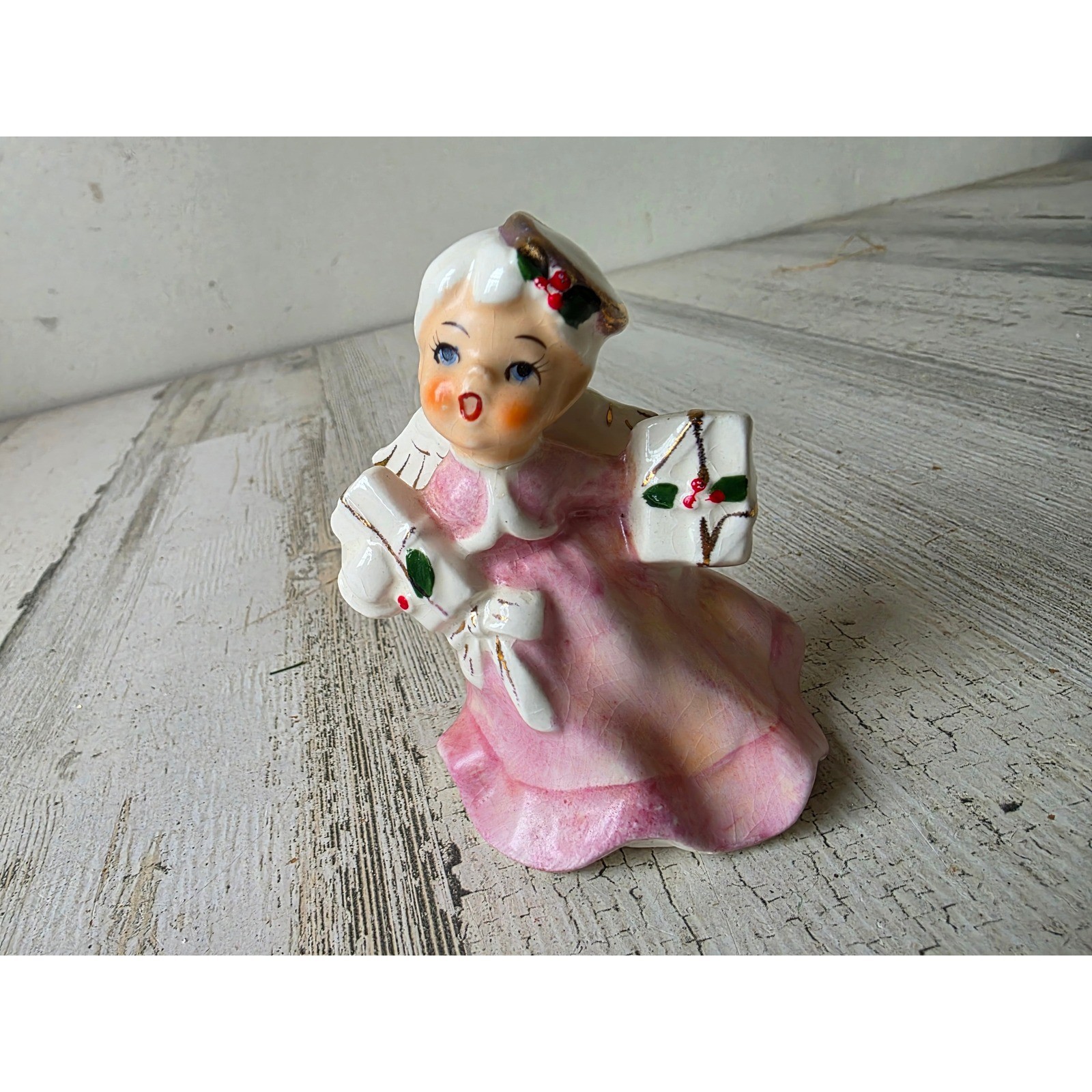 Vintage napco Japan pink Angel cherub presents ceramic figurine statue decor