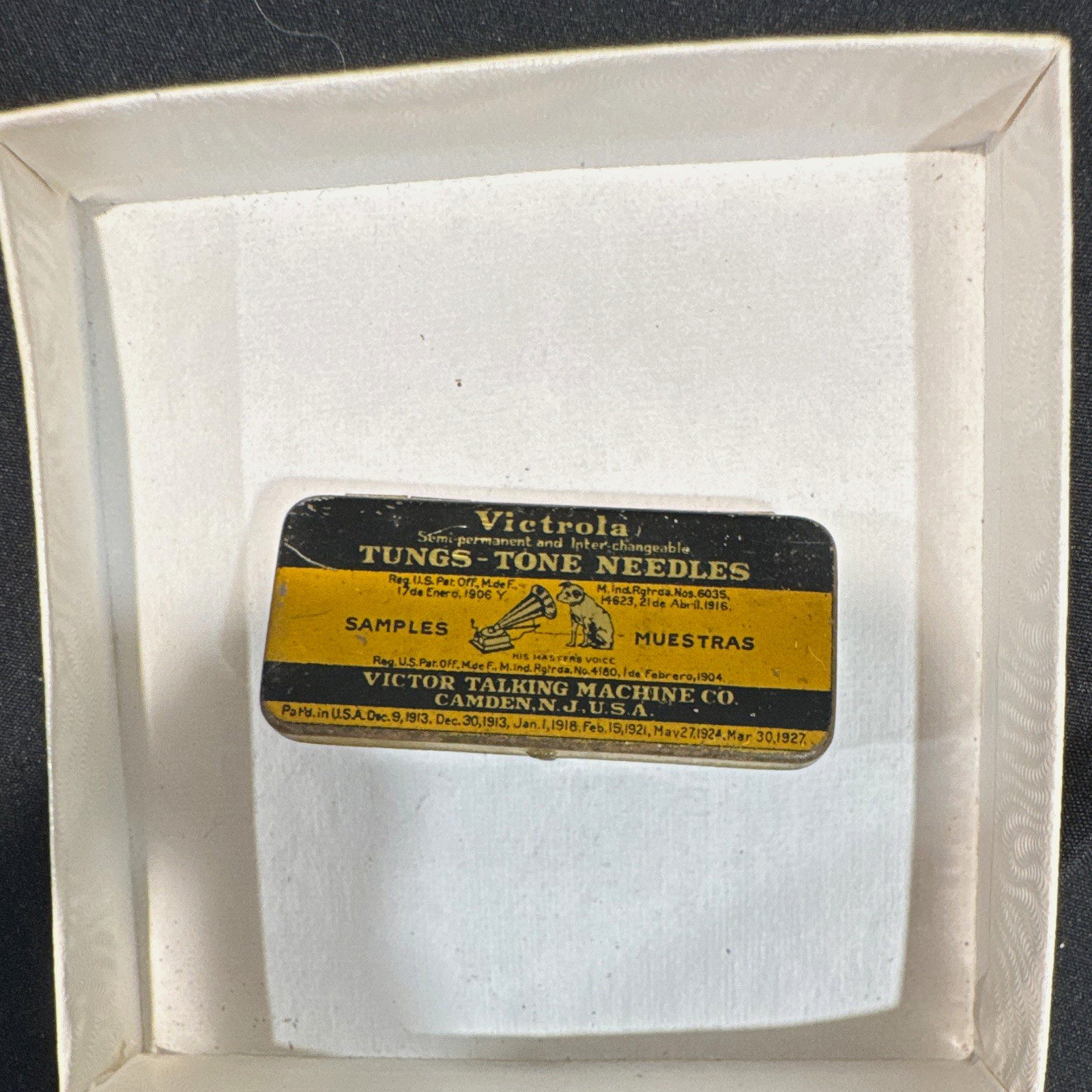 Vintage 1920s Victrola Tungs-Tone Phonograph Needles Sample Tin Victor Co 5