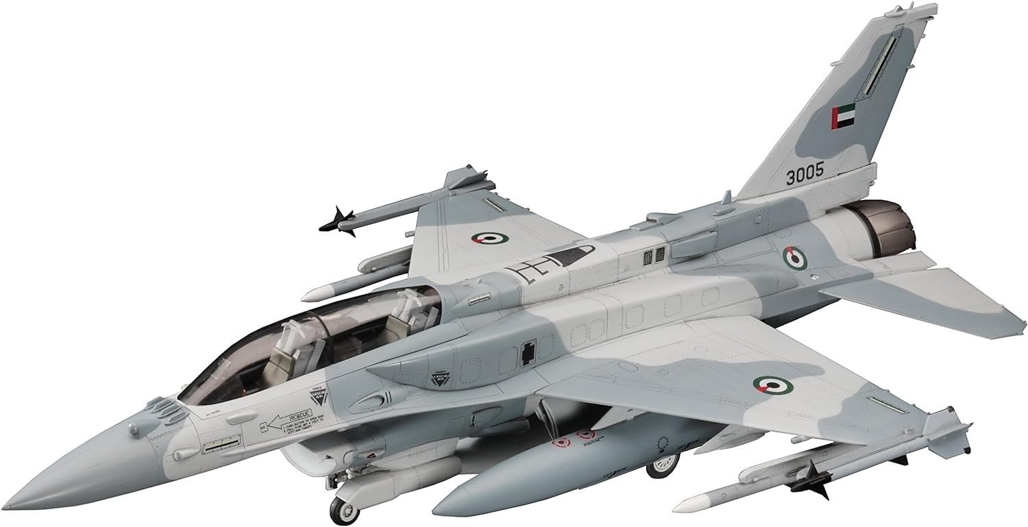 NEW Hasegawa 148 UAE Air Force F-16F Block 60 Fighting Falcon Plastic Model PT44 NEW Hasegawa 148 UAE Air Force F-16F Block 60 Fighting Falcon Plastic Model PT44