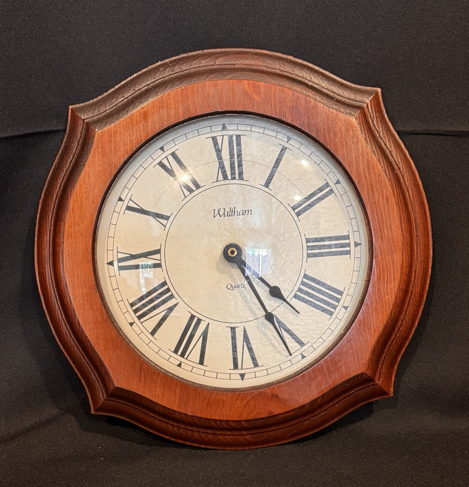 Vintage Waltham Quartz Federal Style Wood Wall Clock Convex Dome Glass USA RUNS Vintage Waltham Quartz Federal Style Wood Wall Clock Convex Dome Glass USA RUNS