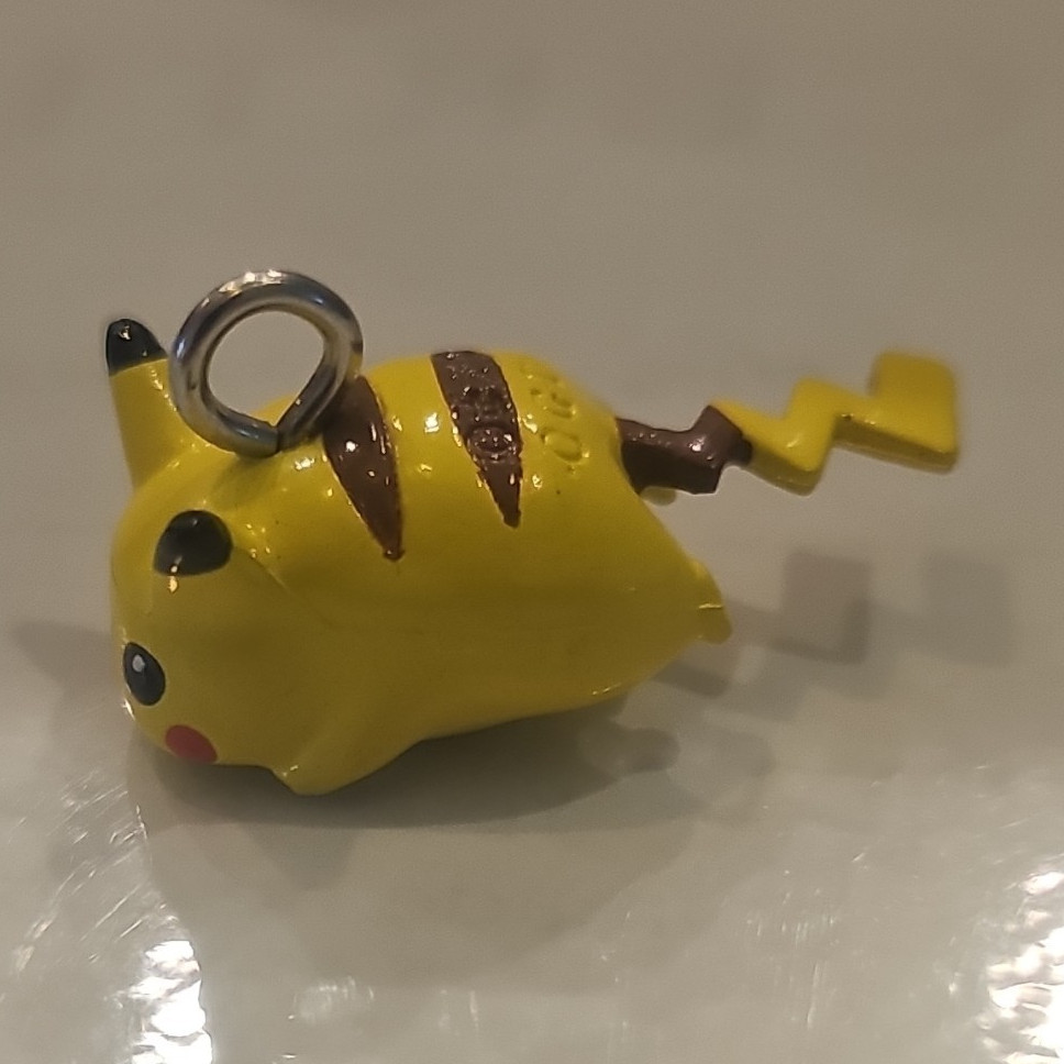 Pokémon Flying Pikachu Bandai Keychain Pokémon Flying Pikachu Bandai Keychain
