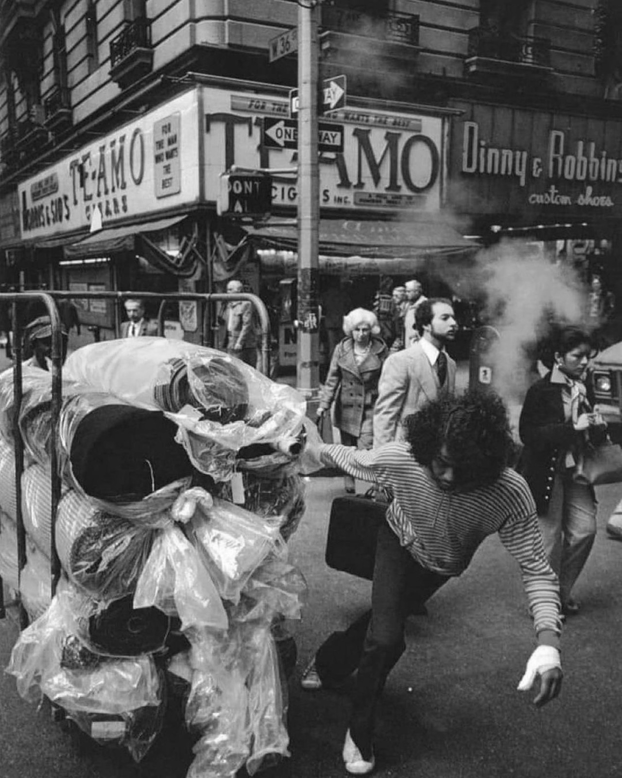 1970s Garment District Manhattan New York City NYC Classic Picture Photo 8x10