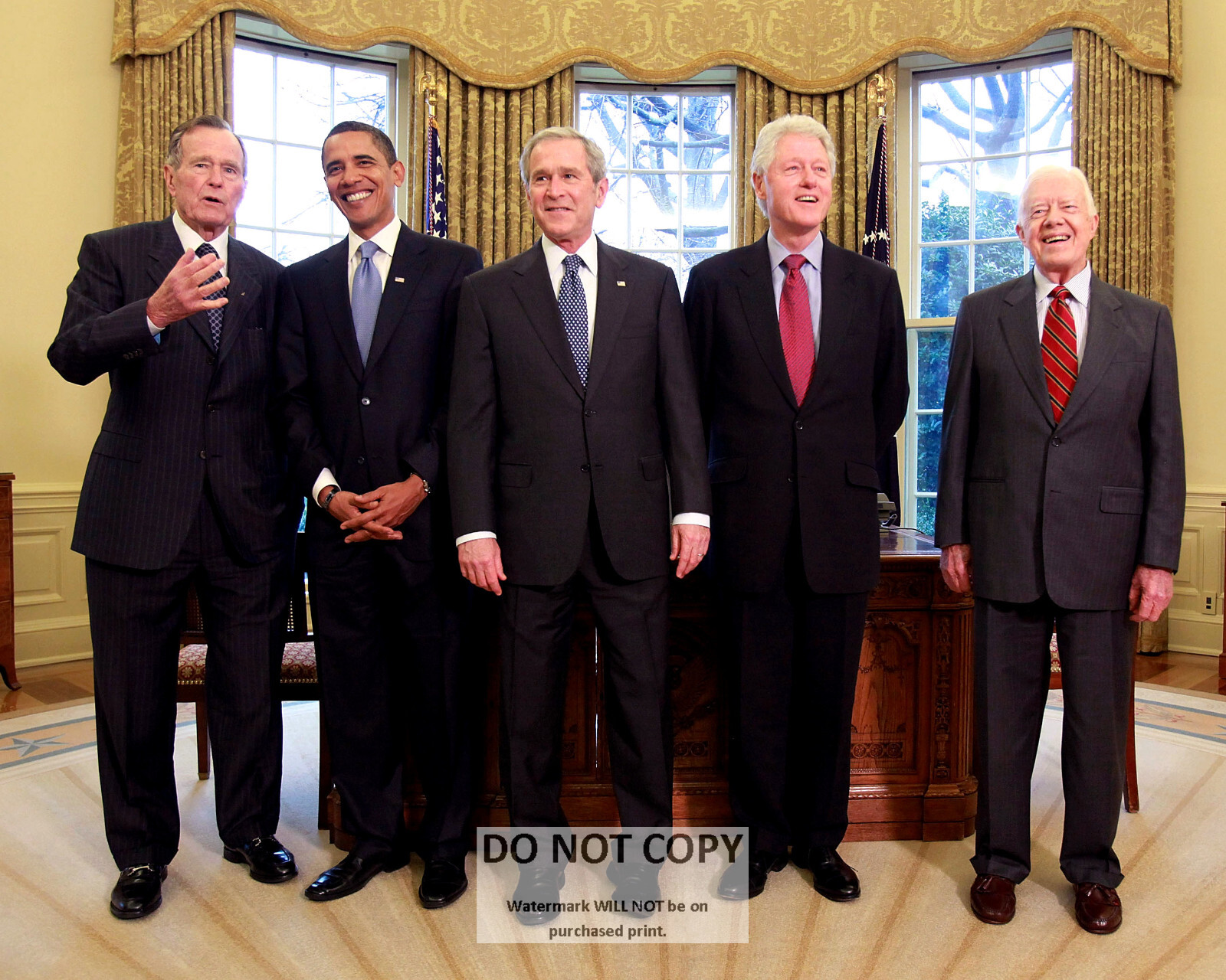 GEORGE W. BUSH WITH BARACK OBAMA AND FORMER PRESIDENTS - 8X10 PHOTO (ZY-634)