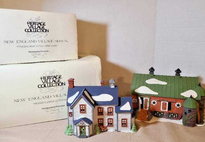 Dept 56 Heritage Village Col. “Pennsylvania Dutch Farmhouse” & Dept 56 Heritage Village Col. “Pennsylvania Dutch Farmhouse” &