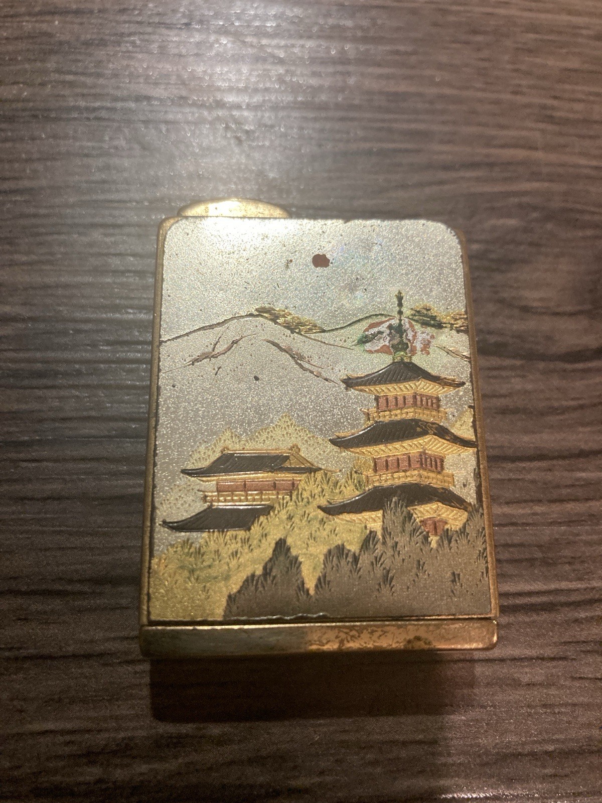 Vintage Prima Donna Japanese Pagoda Mount Fiji Background Lighter Untested Vintage Prima Donna Japanese Pagoda Mount Fiji Background Lighter Untested