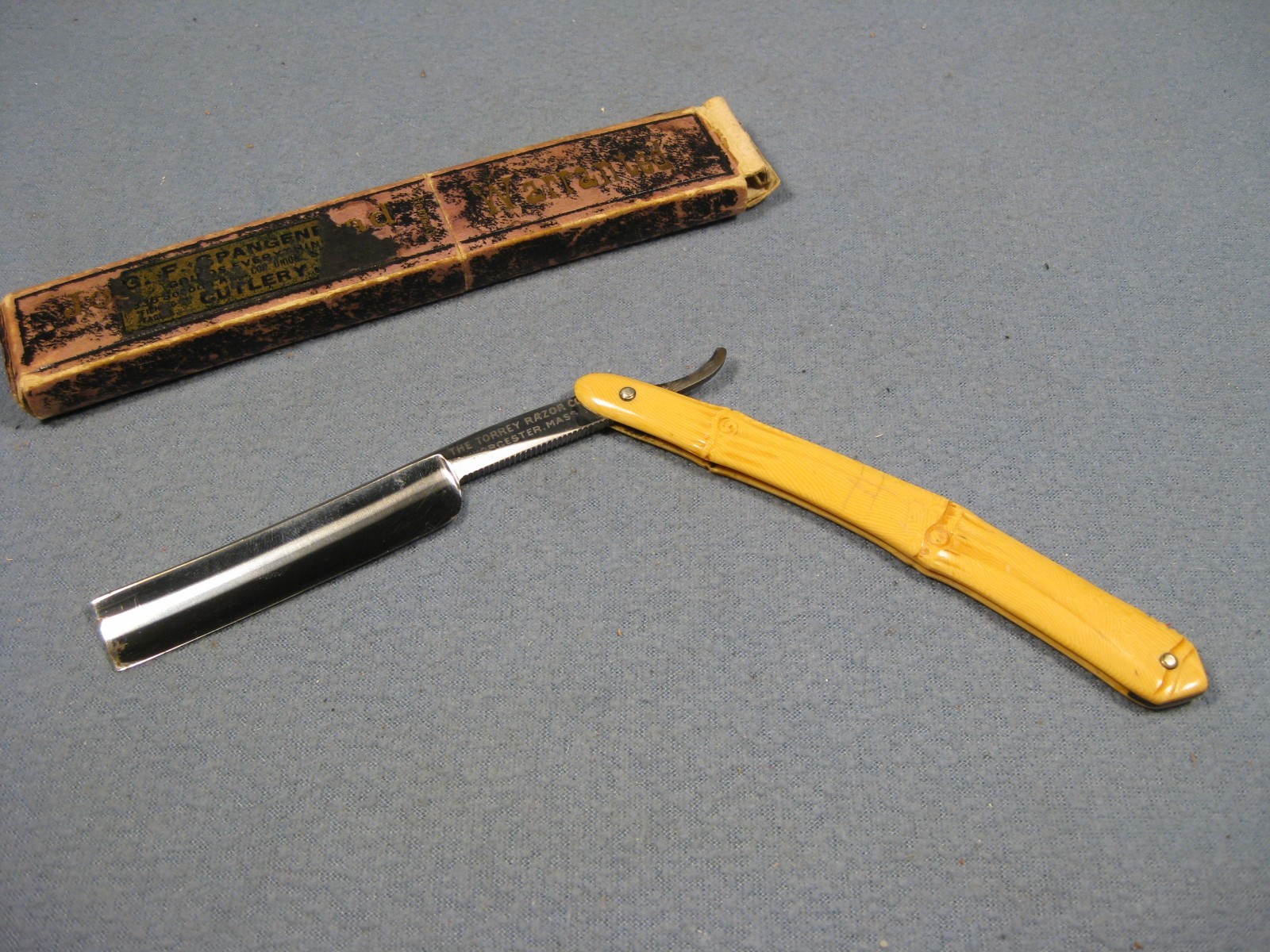 Nice Antique the Torrey Razor Co. Worcester Mass Stright Razor Nice Antique the Torrey Razor Co. Worcester Mass Stright Razor