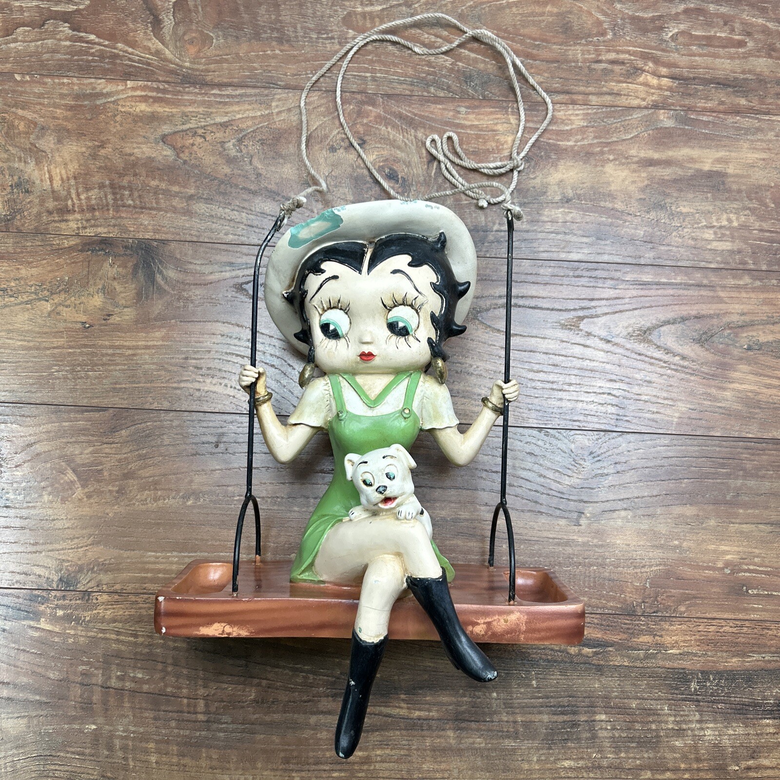 VTG Betty boop Pudgy dog HUGE rare hanging decor Swing Bird Feeder Outdoor READ* VTG Betty boop Pudgy dog HUGE rare hanging decor Swing Bird Feeder Outdoor READ*