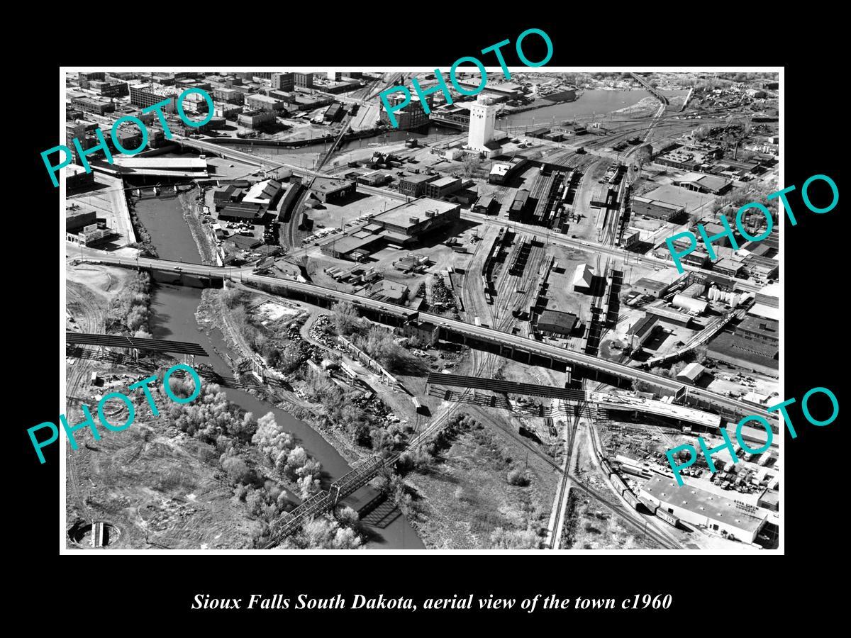 OLD LARGE HISTORIC PHOTO SIOUX FALLS SOUTH DAKOTA AERIAL VIEW OF THE TOWN c1960 OLD LARGE HISTORIC PHOTO SIOUX FALLS SOUTH DAKOTA AERIAL VIEW OF THE TOWN c1960