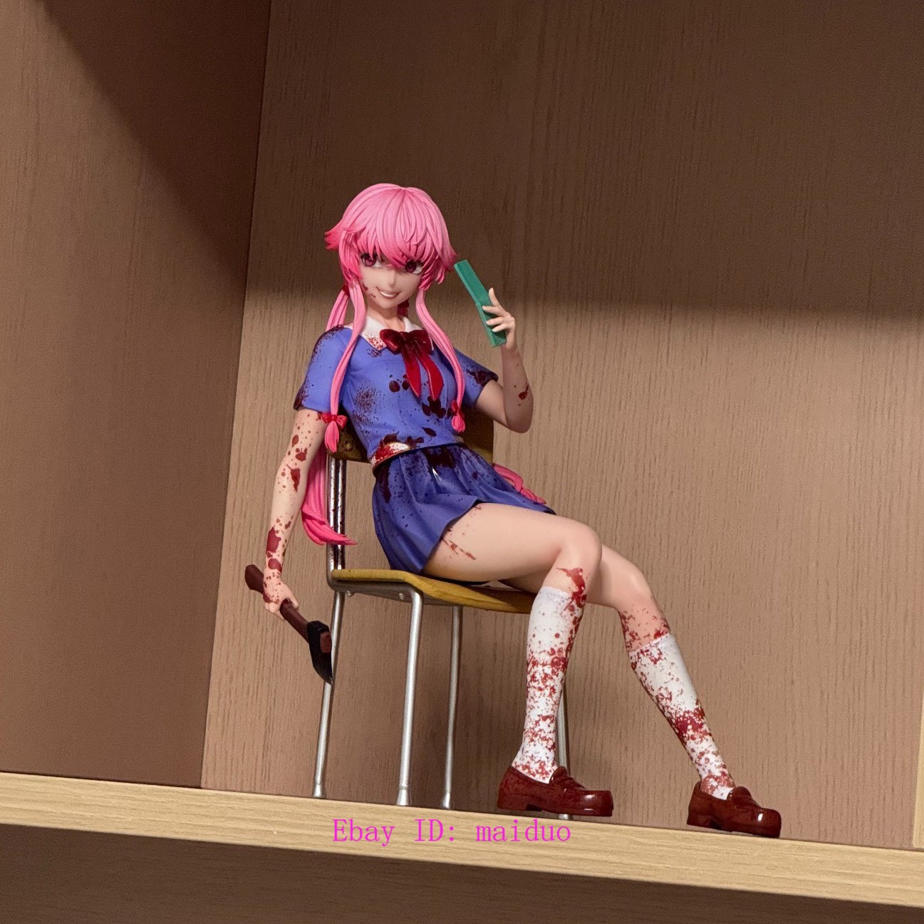 Gasai Yuno Resin Light Team Studio Figurine with blood 24cm Limited Edition Gasai Yuno Resin Light Team Studio Figurine with blood 24cm Limited Edition