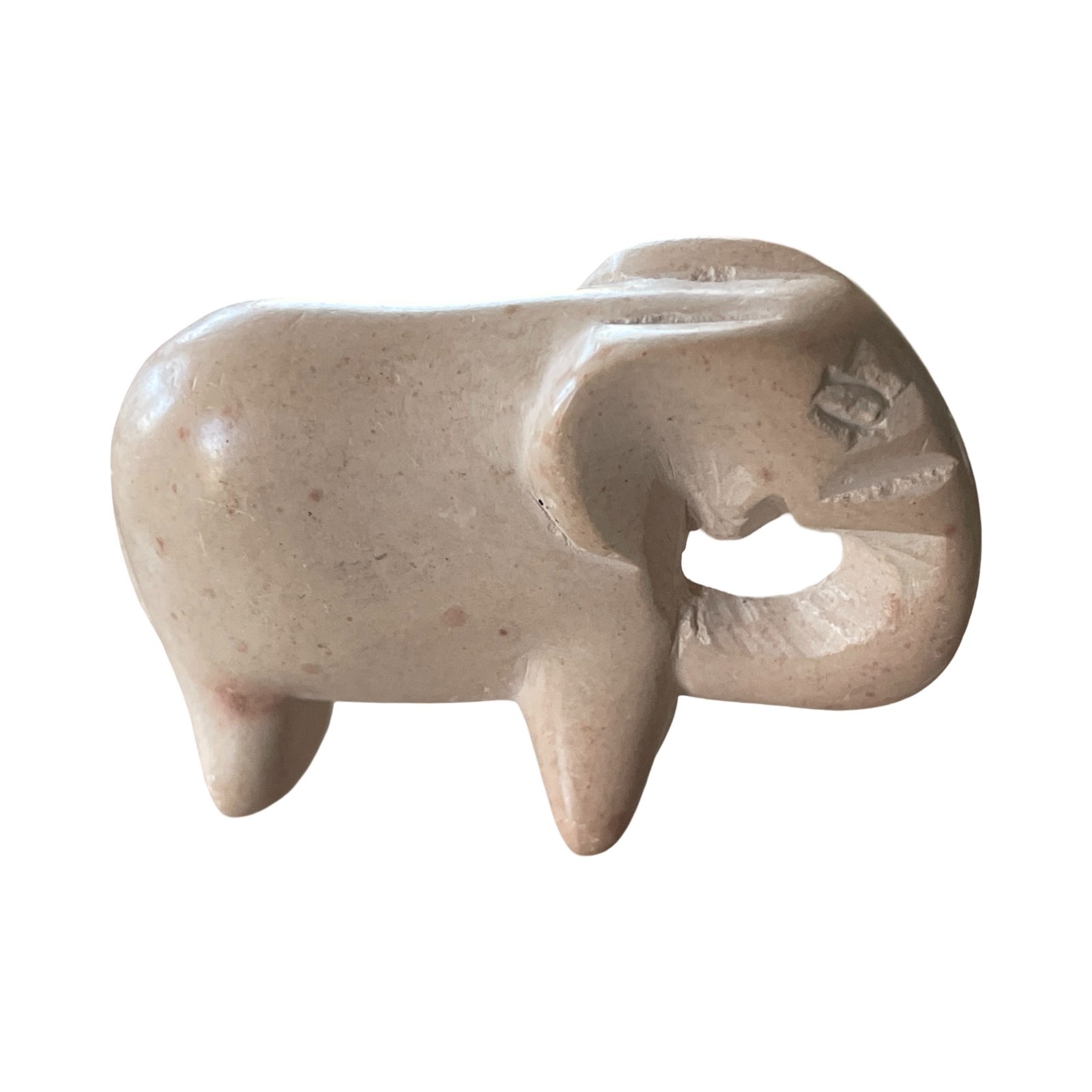 Vtg 1.3 Inch Tall Hand Carved Soapstone Elephant Tan Pink Mini Vtg 1.3 Inch Tall Hand Carved Soapstone Elephant Tan Pink Mini